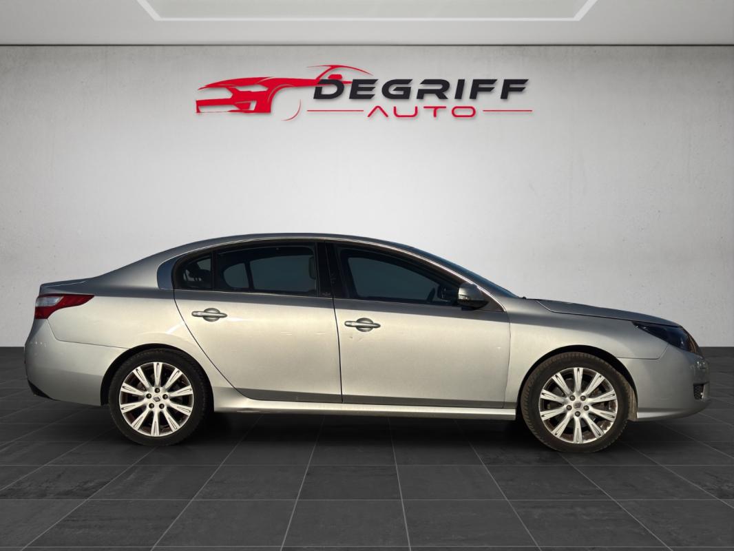 Renault Latitude V6 dCi 240 FAP Initiale A