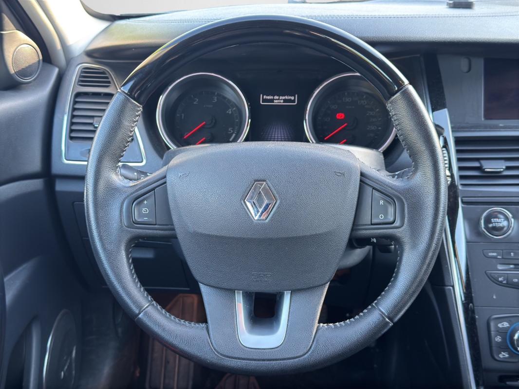 Renault Latitude V6 dCi 240 FAP Initiale A