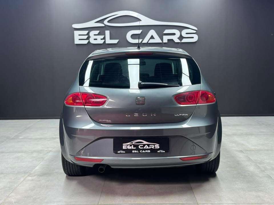 SEAT Leon Leon 1.6 CR TDi Ultima **12 mois de garantie**