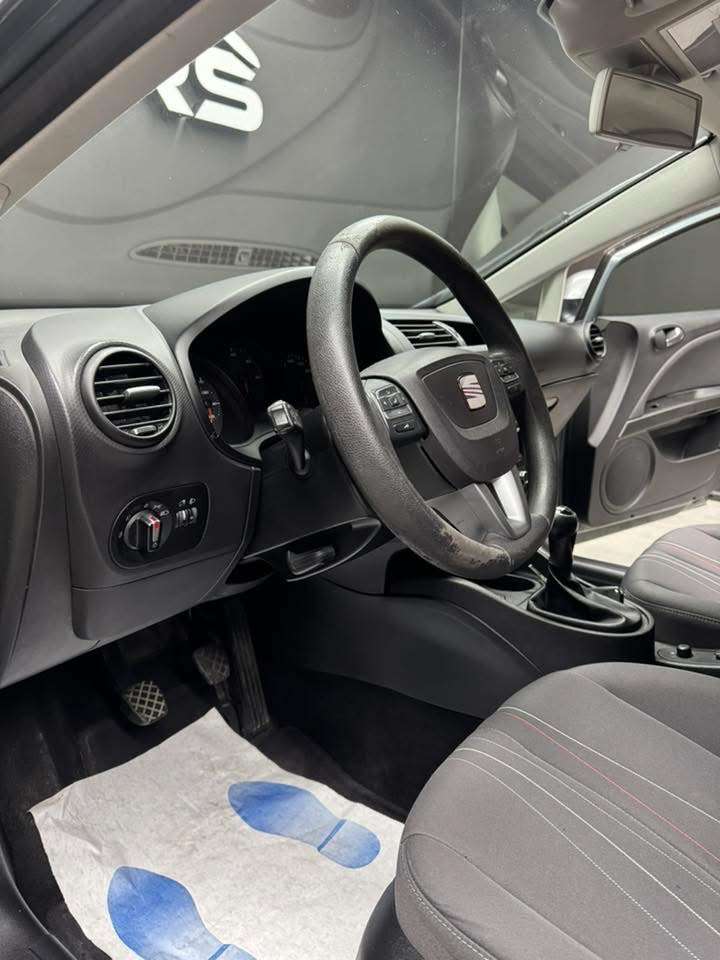 SEAT Leon Leon 1.6 CR TDi Ultima **12 mois de garantie**