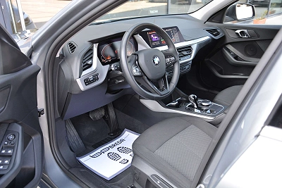 BMW 116 i / Cam/ LED/ Cruise Control/ Navi/ Carplay/ Alu17