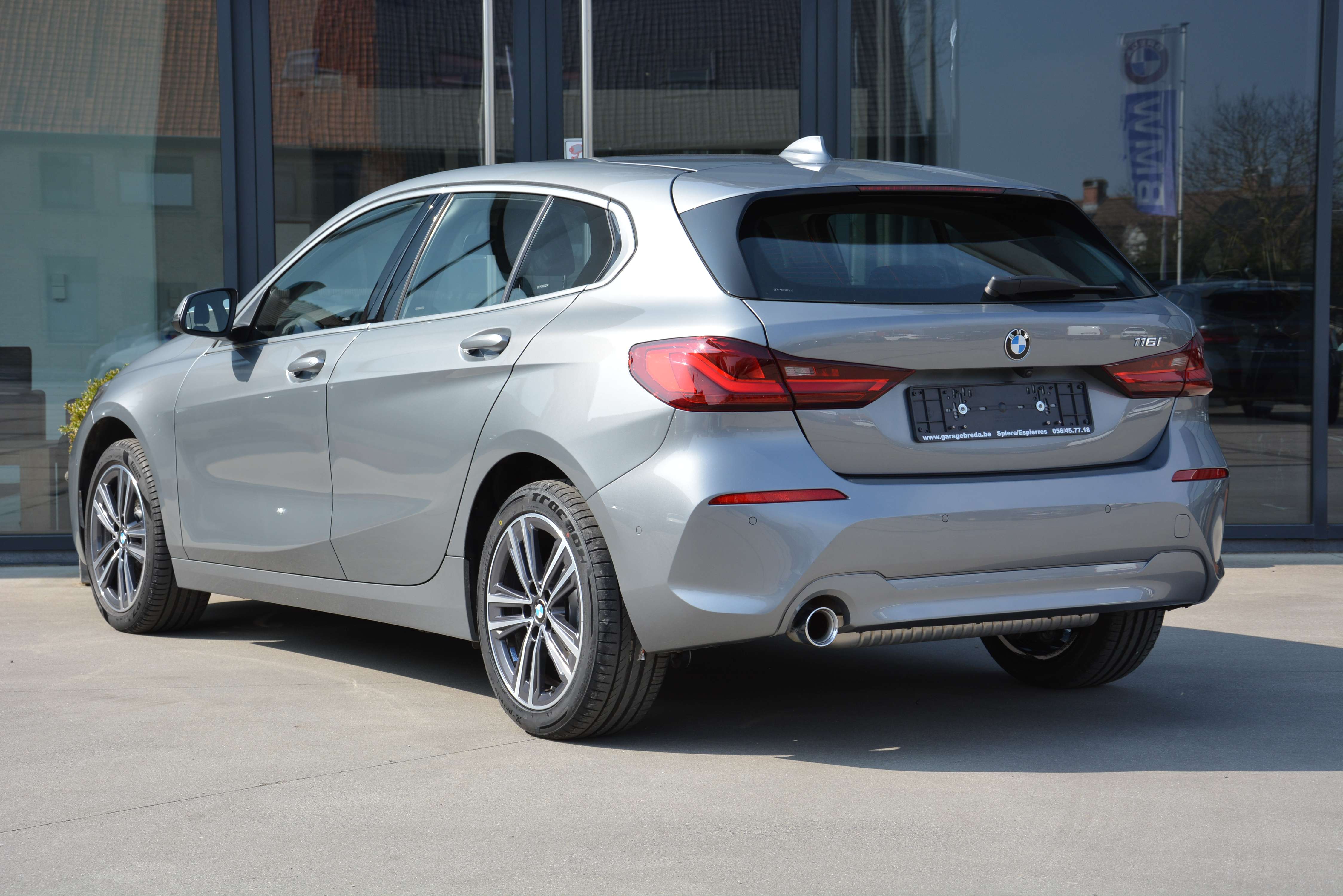 BMW 116 i / Cam/ LED/ Cruise Control/ Navi/ Carplay/ Alu17