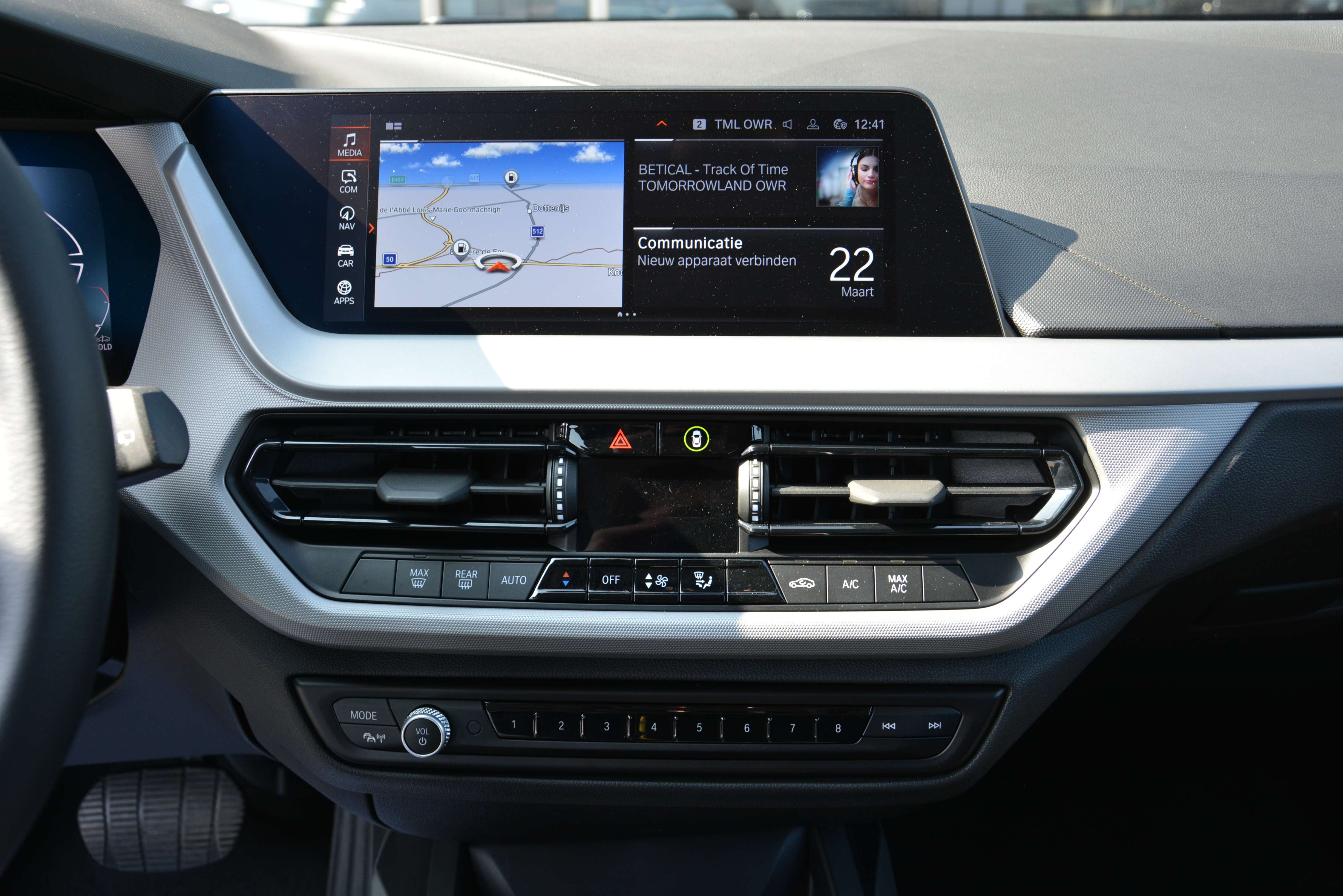 BMW 116 i / Cam/ LED/ Cruise Control/ Navi/ Carplay/ Alu17