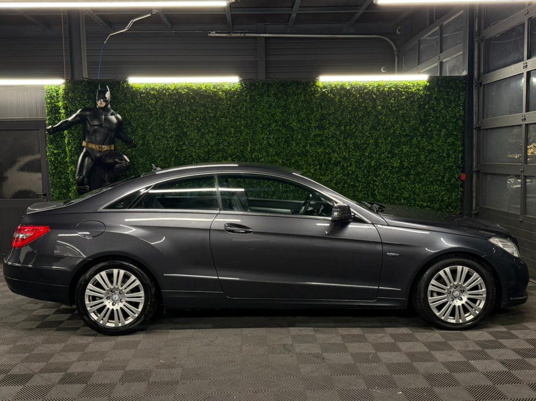 Mercedes-Benz Classe E IV COUPE 220 D 2.2 170 Cv 89 900 Kms REELS / ORIGINE FRANCE - GARANTIE 1 AN