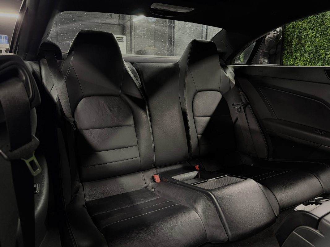 Mercedes-Benz Classe E IV COUPE 220 D 2.2 170 Cv 89 900 Kms REELS / ORIGINE FRANCE - GARANTIE 1 AN