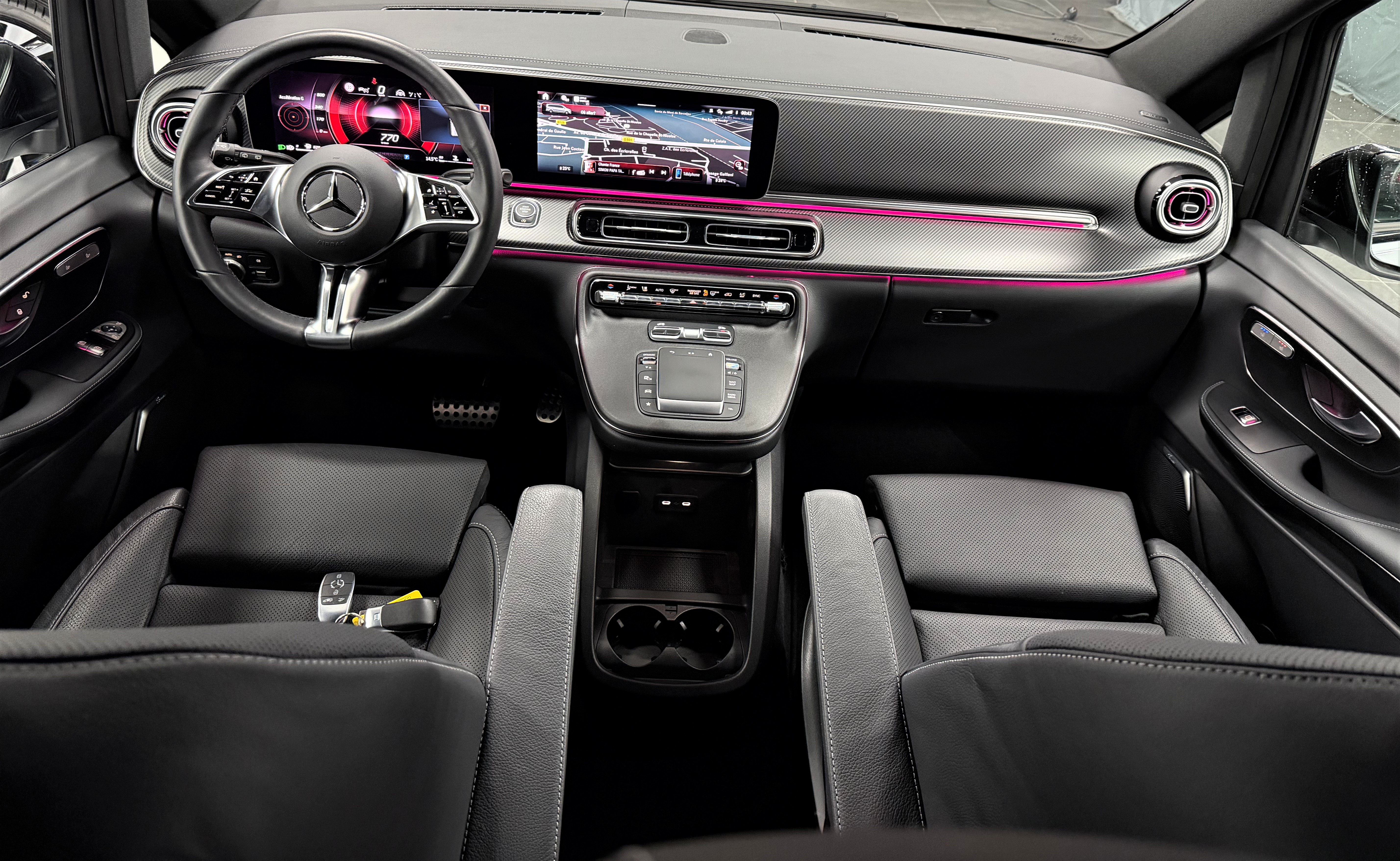 Mercedes-Benz Classe V 300d Avantgarde AMG Design 8 Places Gtie 1er Main