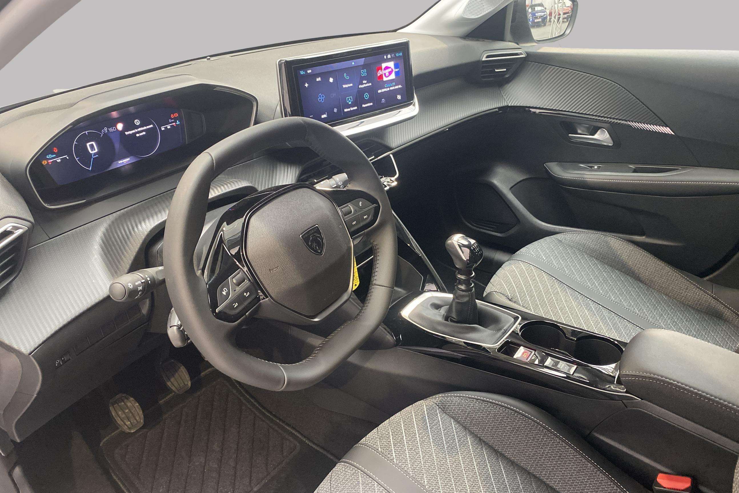 Peugeot 208 ENVY*Véh. de Direction!