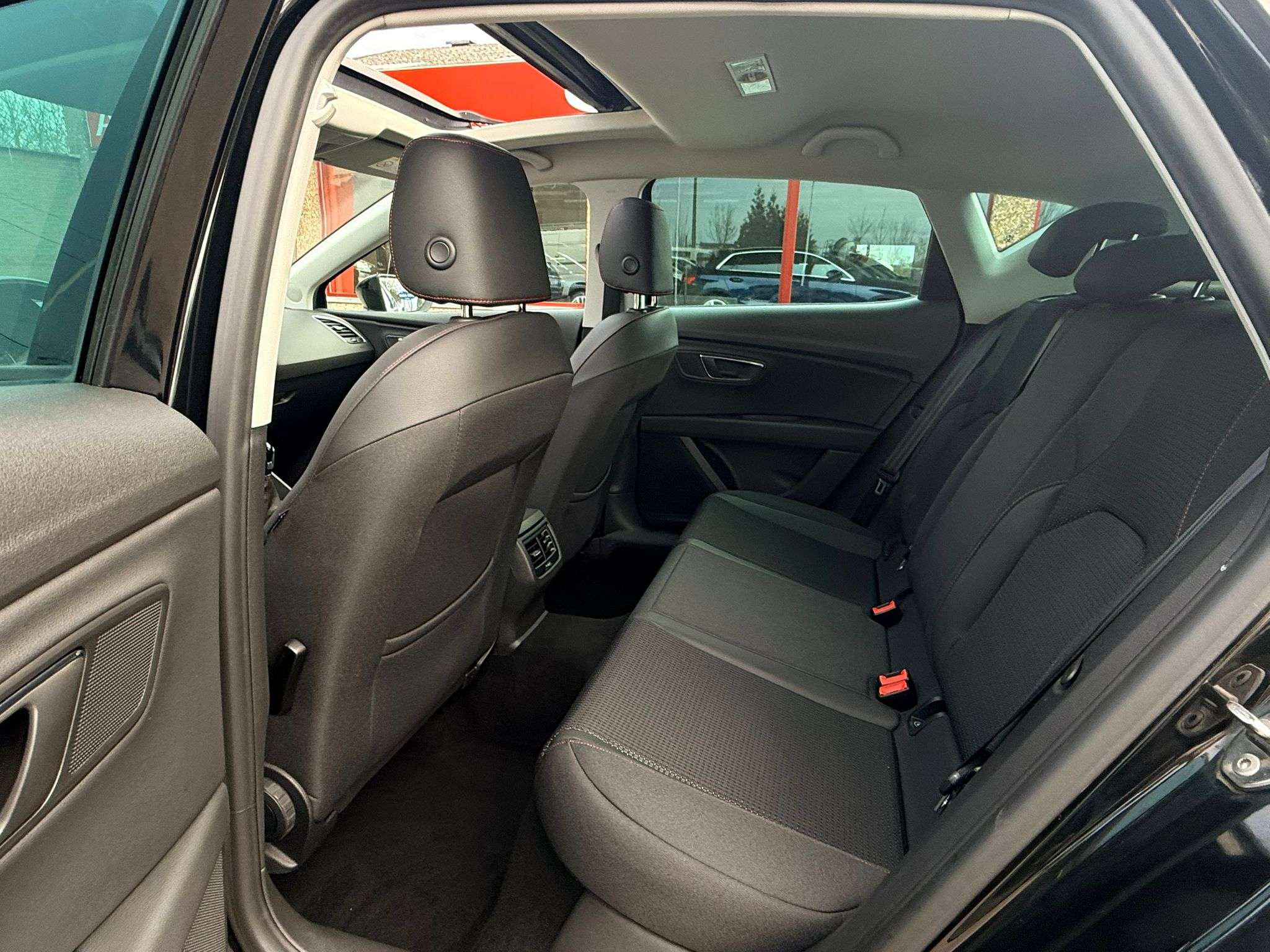 SEAT Leon 2.0 FR GPS FULL LED CLIM GPS TOIT PANORAMIQUE