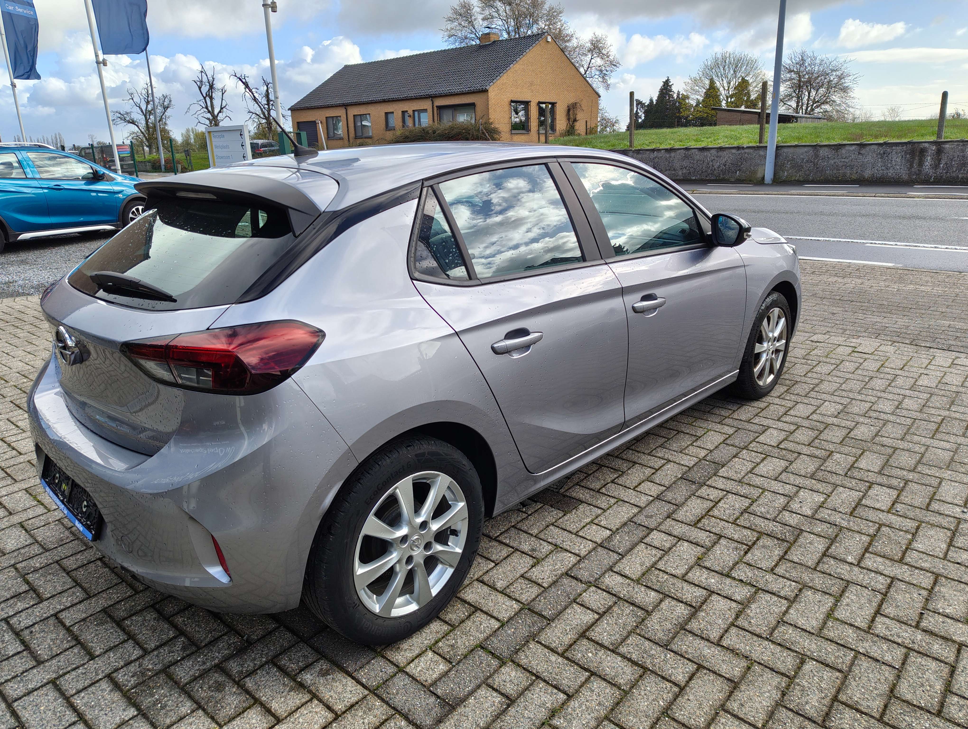 Opel Corsa Corsa 1.2i Edition S/S 75 pk 56212 km NAVI DAB
