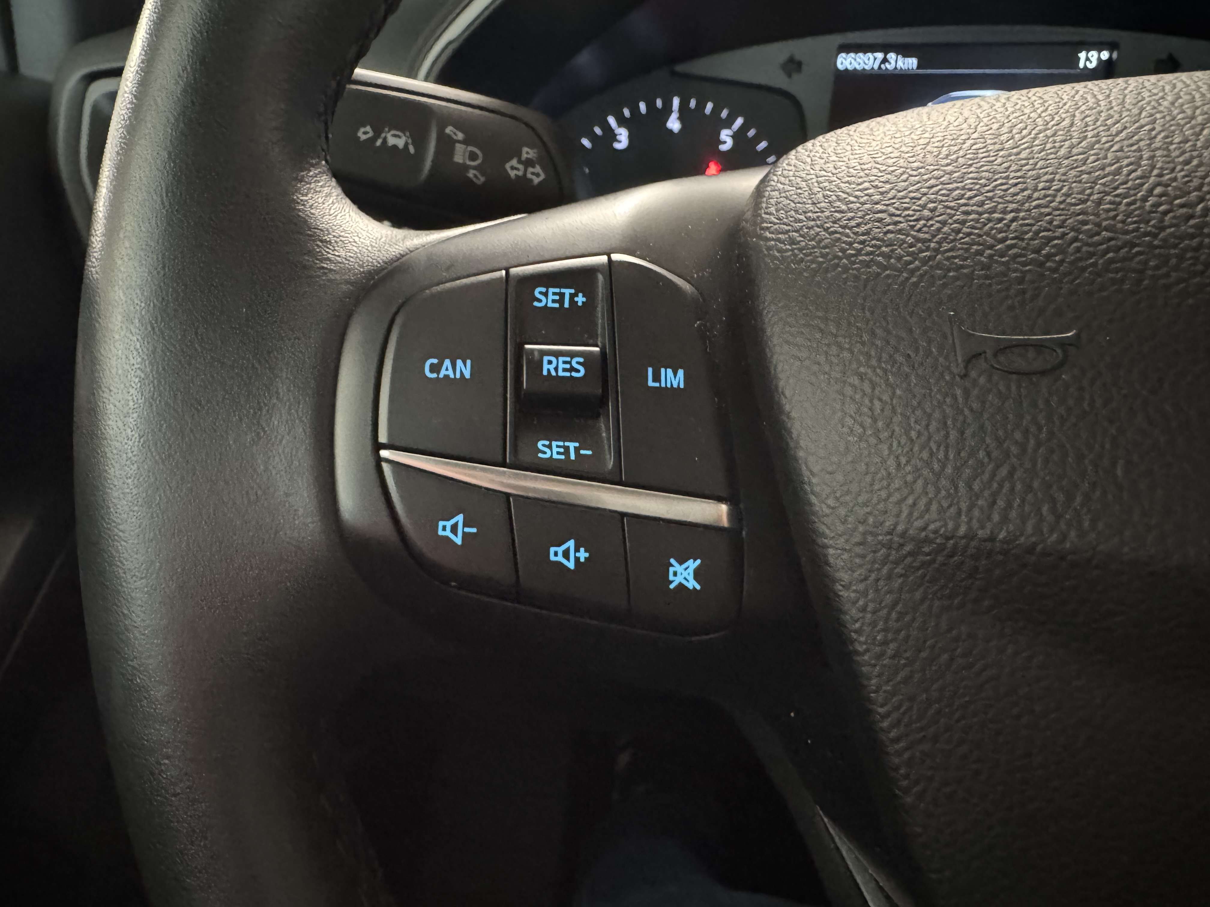 Ford Focus 1.0 EcoBoost / EU6D / AIRCO / BLUETOOTH / CRUISE