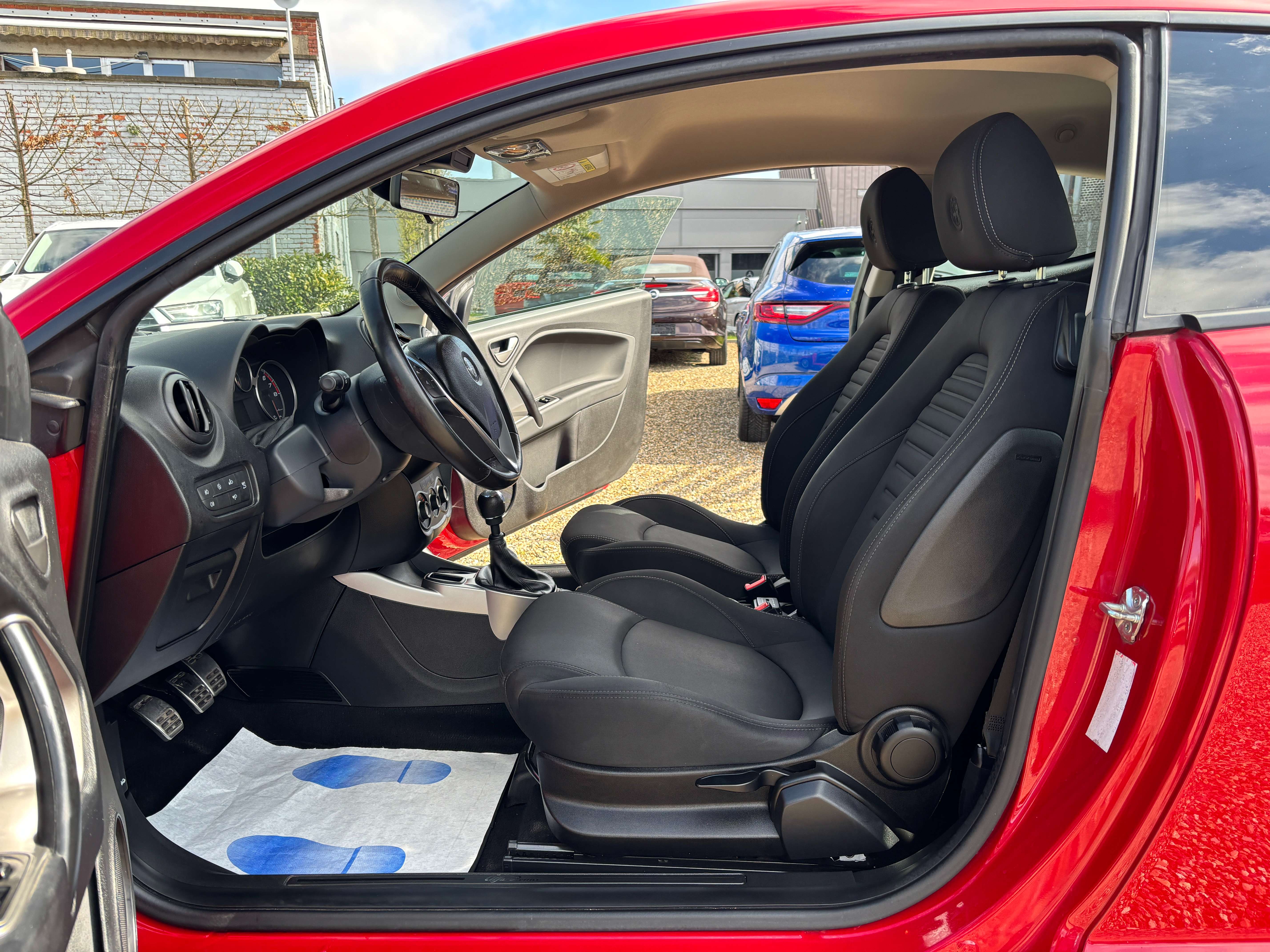Alfa Romeo MiTo 1.4i *BLUETOOTH*AIRCO*GARANTIE 12 MOIS*
