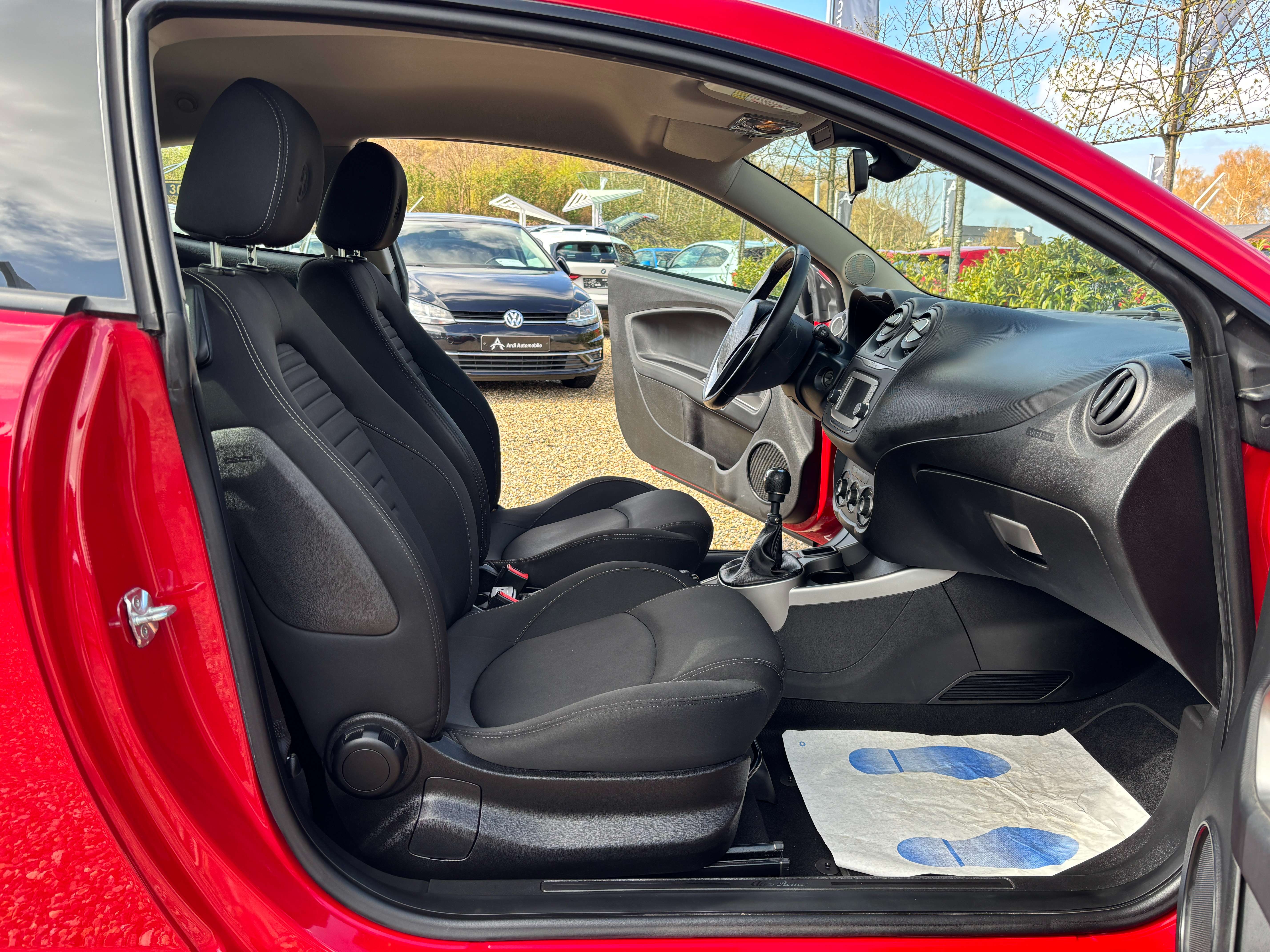 Alfa Romeo MiTo 1.4i *BLUETOOTH*AIRCO*GARANTIE 12 MOIS*