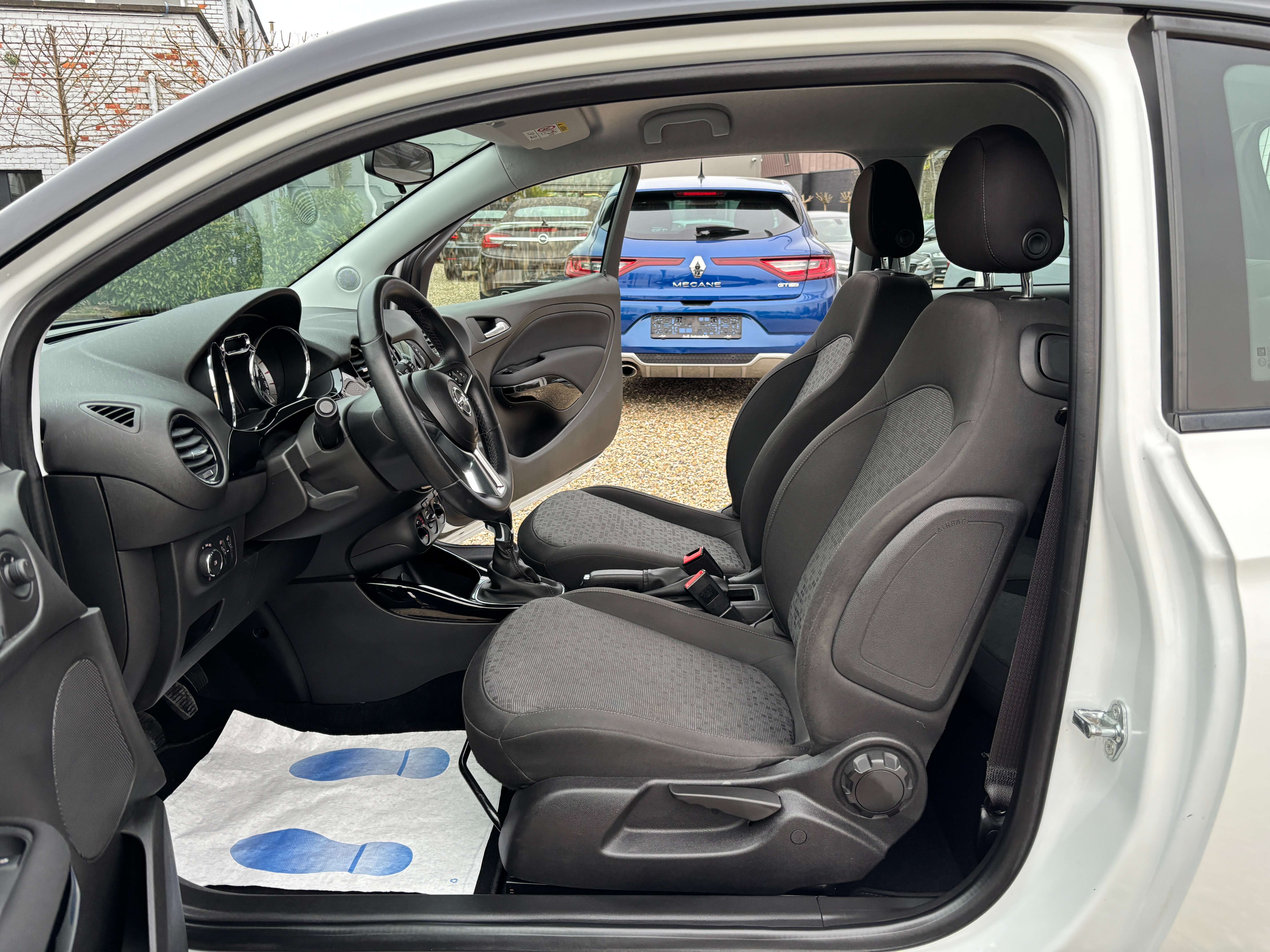 Opel Adam 1.2i *CARPLAY*CRUISE CONTROL*CAPTEUR AR*GARANTIE*