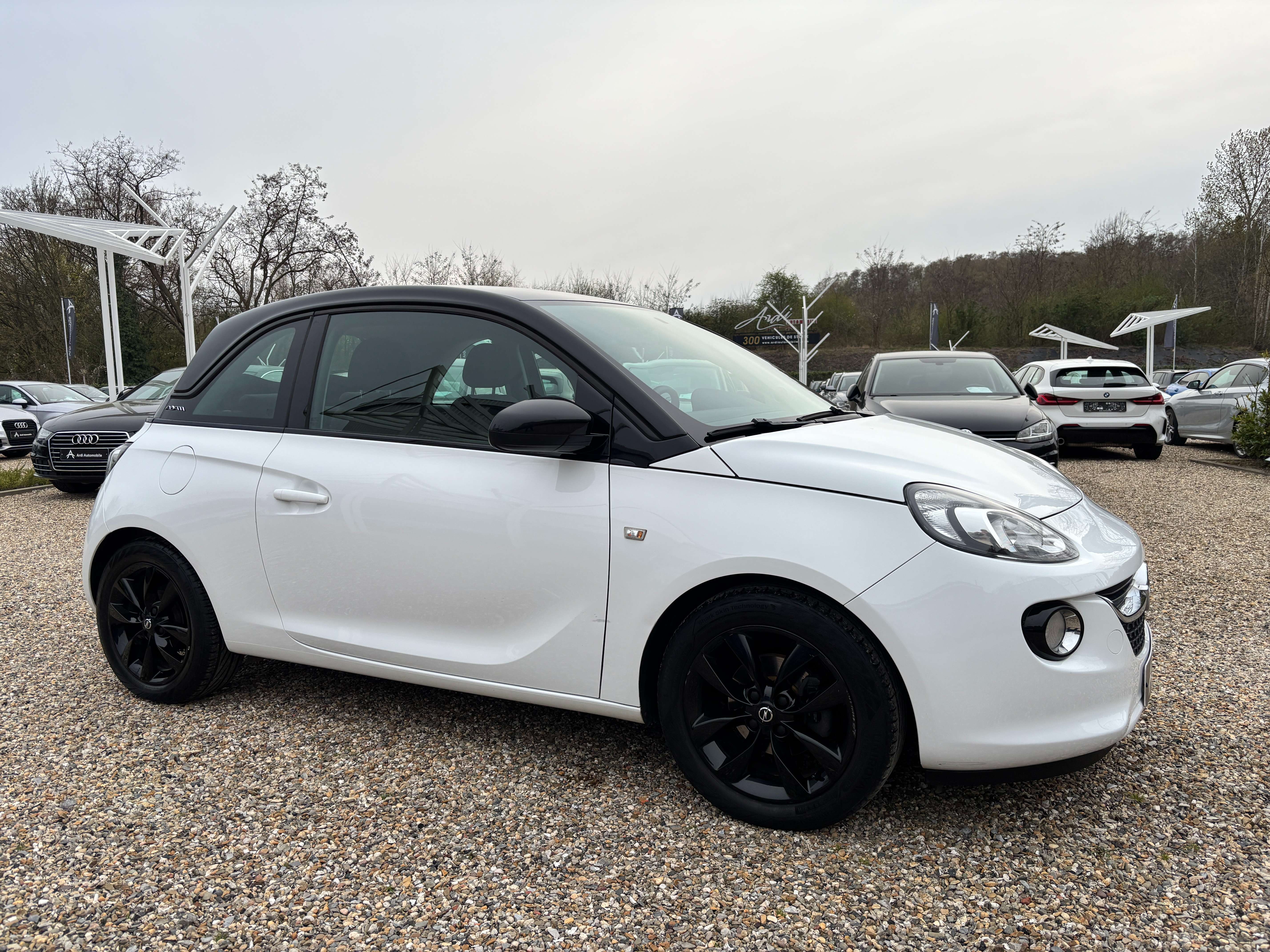 Opel Adam 1.2i *CARPLAY*CRUISE CONTROL*CAPTEUR AR*GARANTIE*