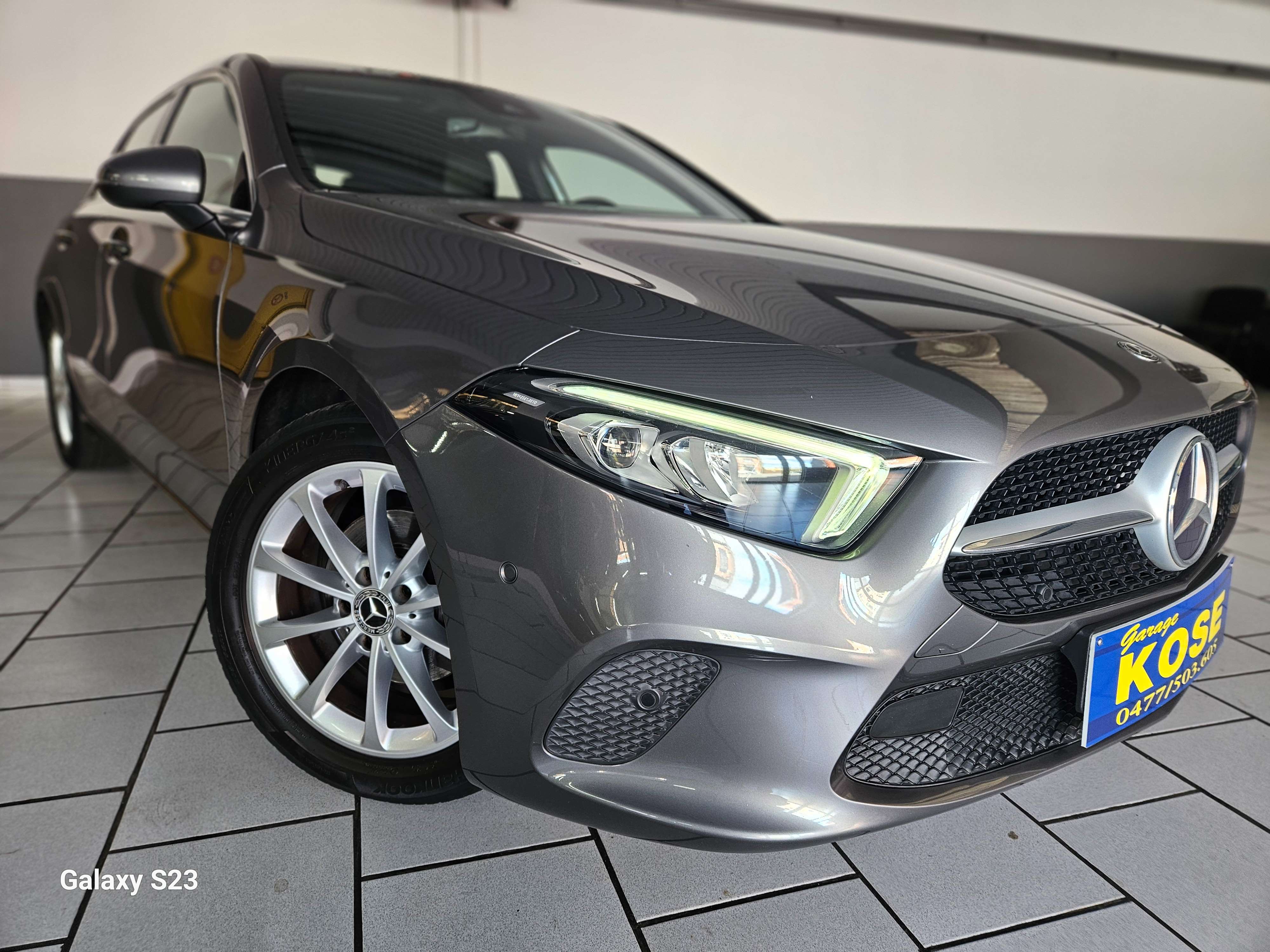 Mercedes-Benz A 180 116 CV |AUTOMATIQUE | CUIR TISSU | NAVIGATION