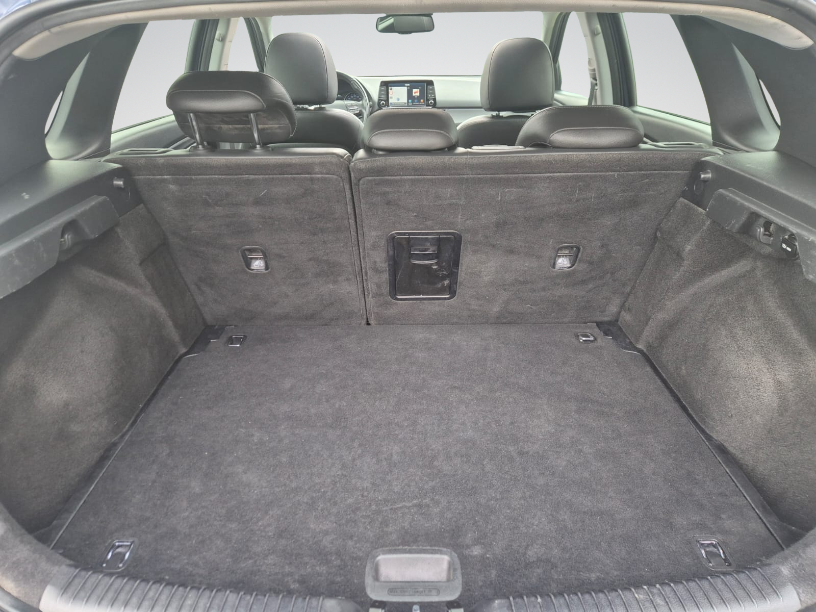 Hyundai i30 1.6 CRDi Sky