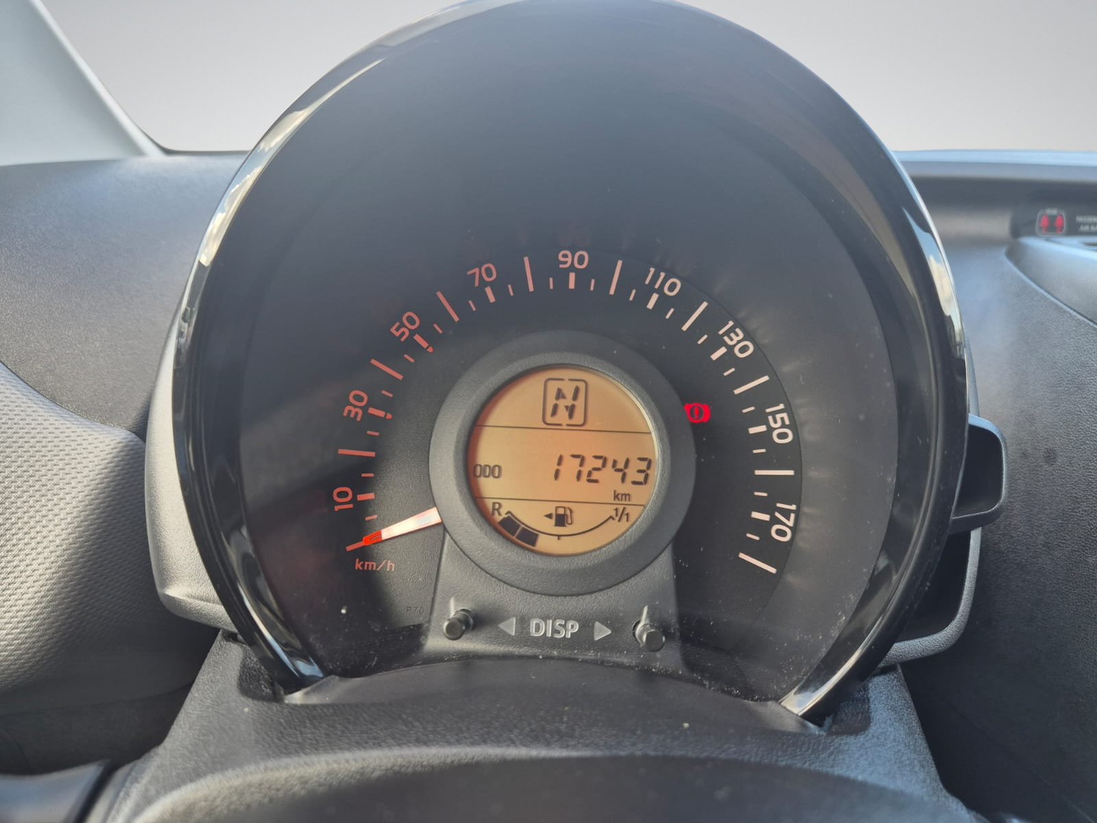 Peugeot 108 1.0i Allure / Automatique ! / Bluetooth / Garantie