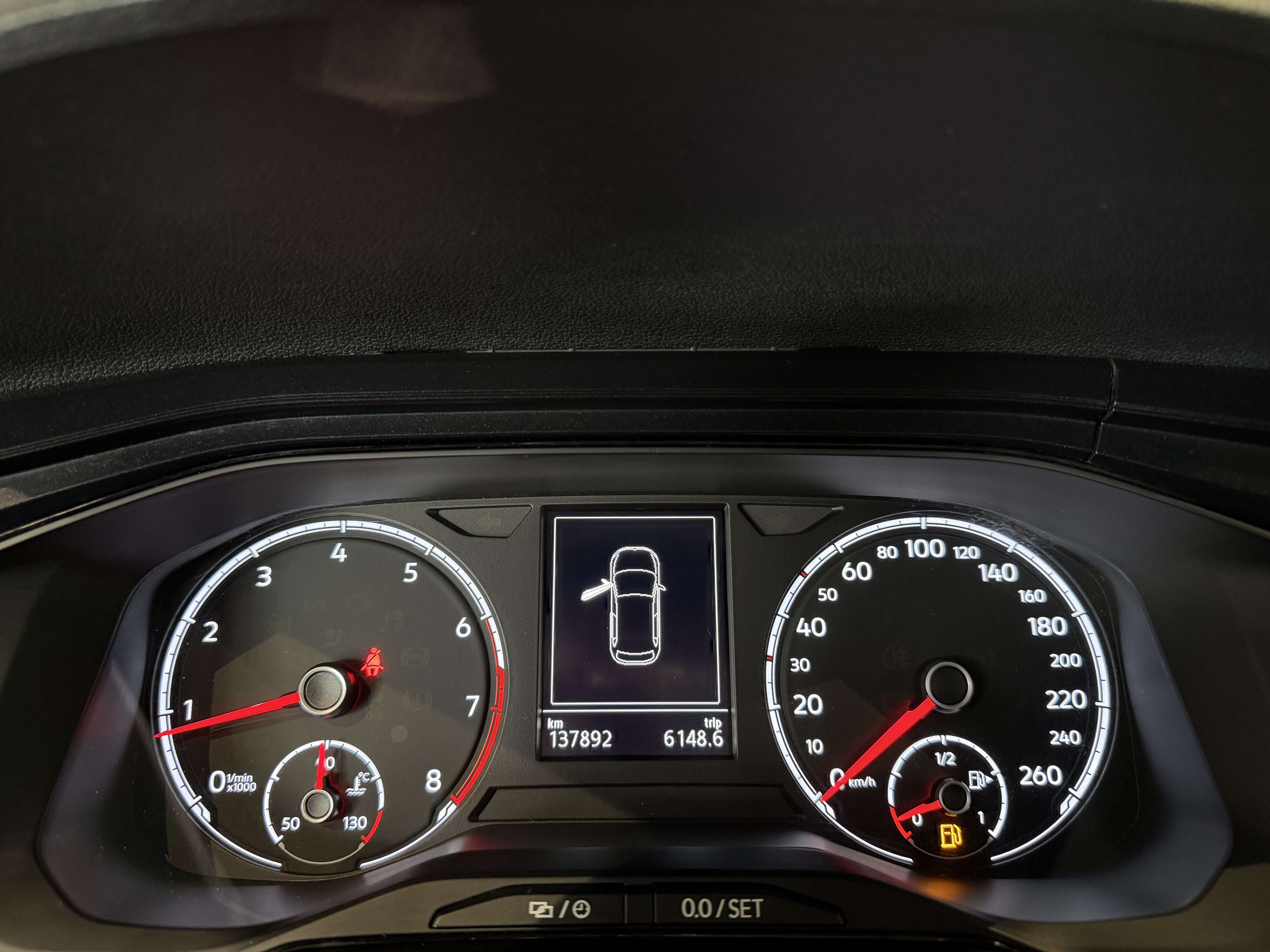 Volkswagen Polo 1.0i - GARANTIE 12M - CARNET FULL - 1ERPRO