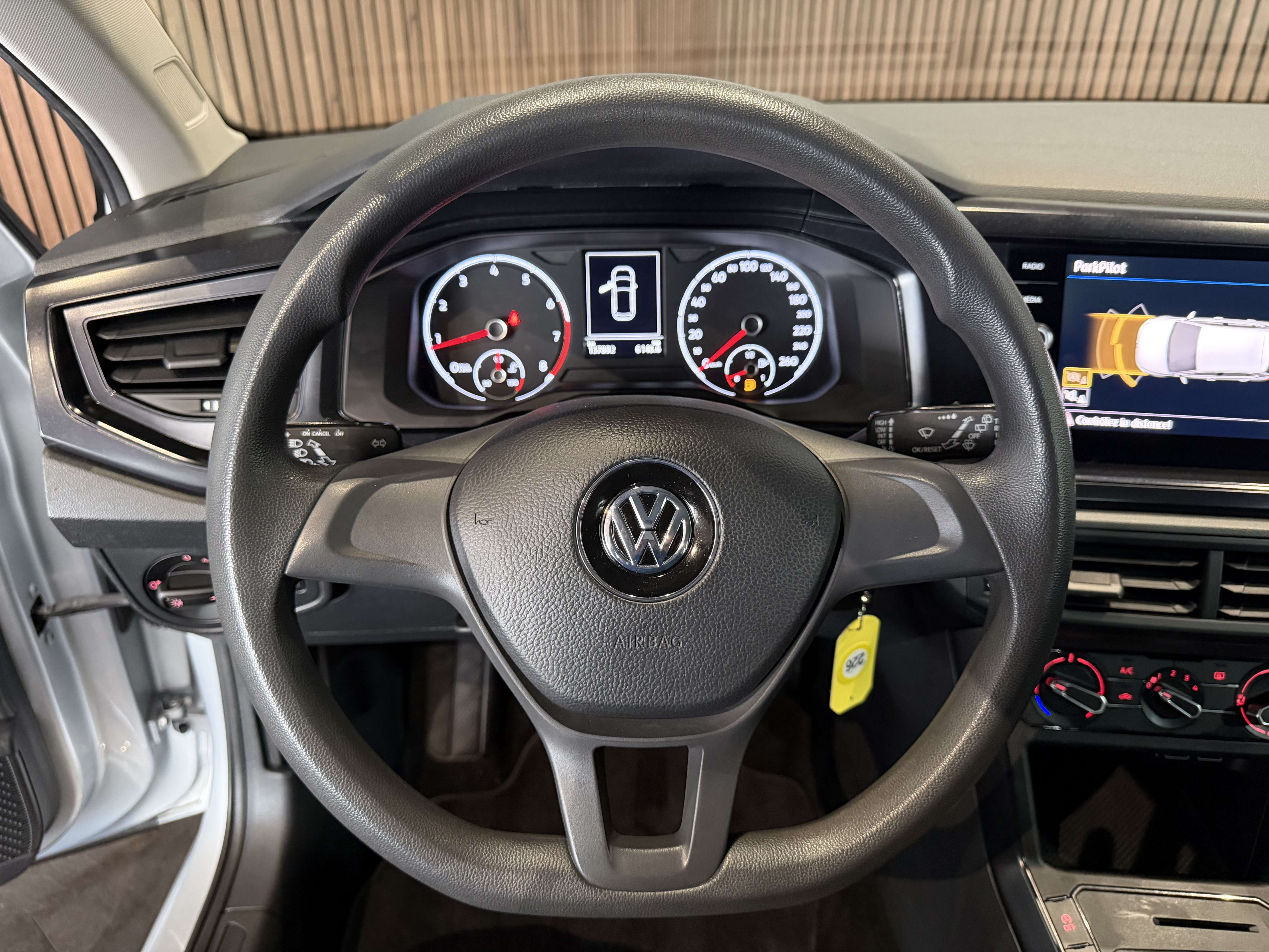 Volkswagen Polo 1.0i - GARANTIE 12M - CARNET FULL - 1ERPRO