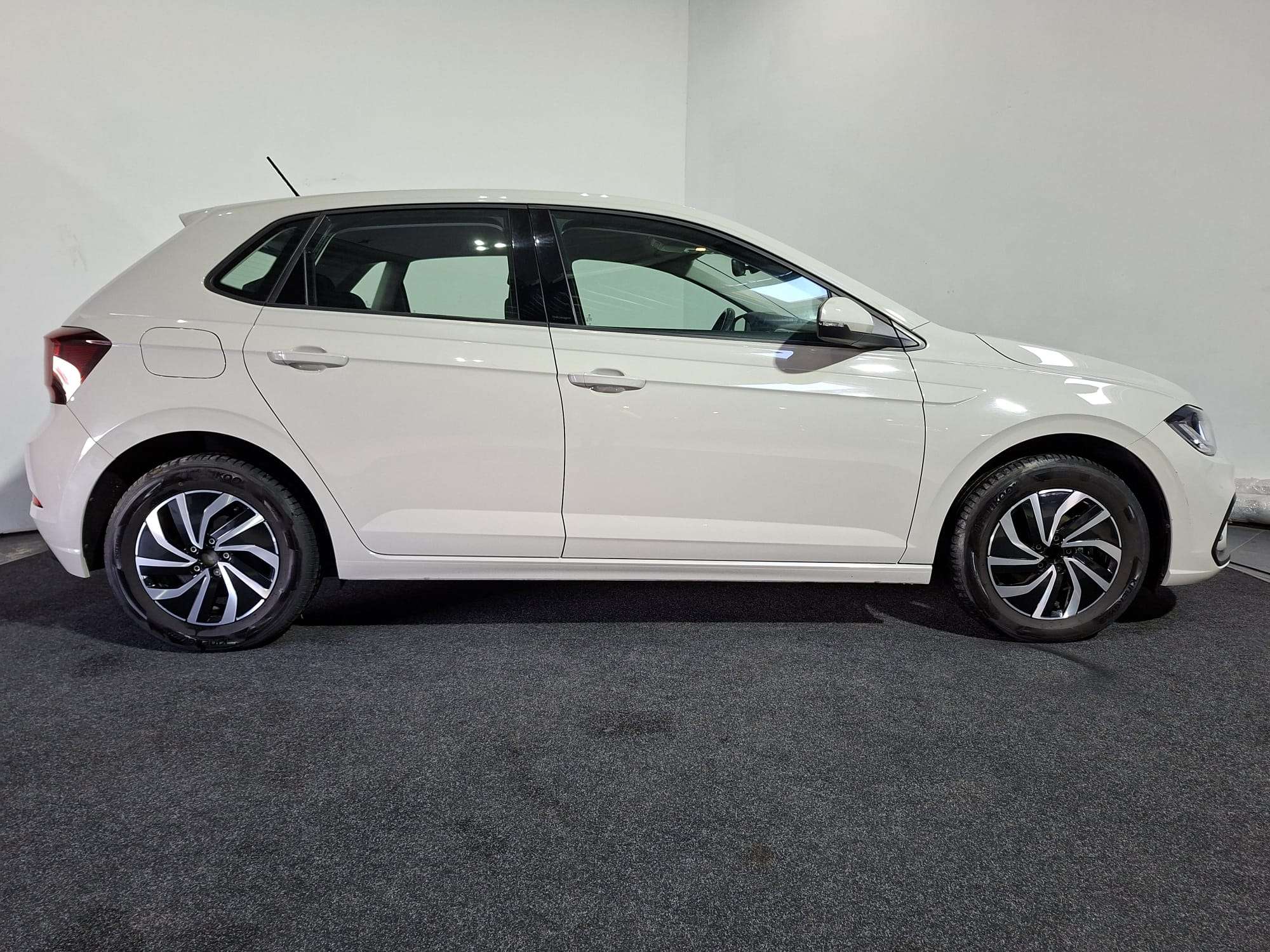 Volkswagen Polo Polo 1.0 TSI I 2 JAAR GRATIS ONDERHOUDI | Carplay I Carpass I Airco I