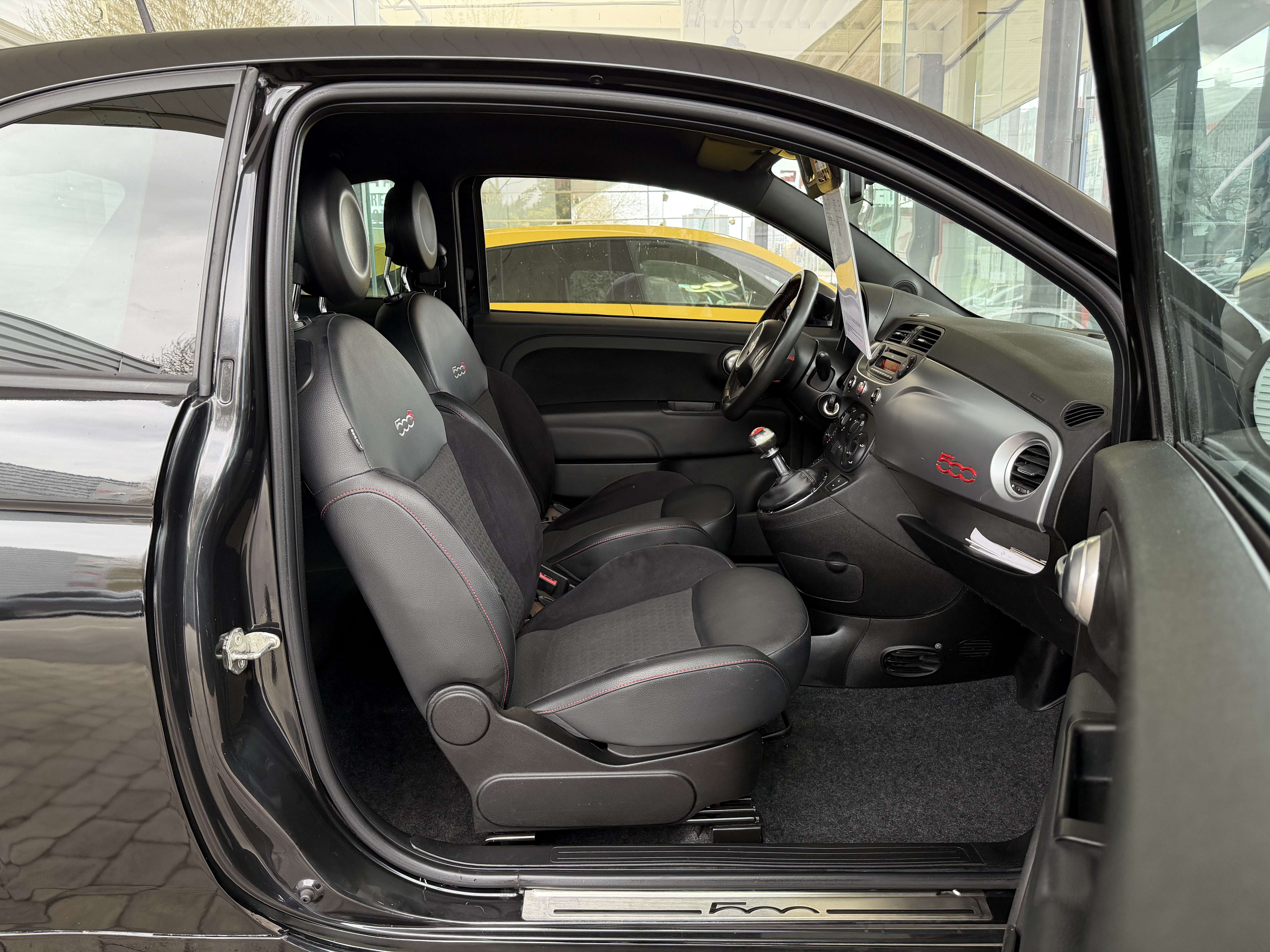 Fiat 500 S 1.2i Sport AIRCO-CUIR-VE-VC-USB-MP3-JA-GAR 1AN