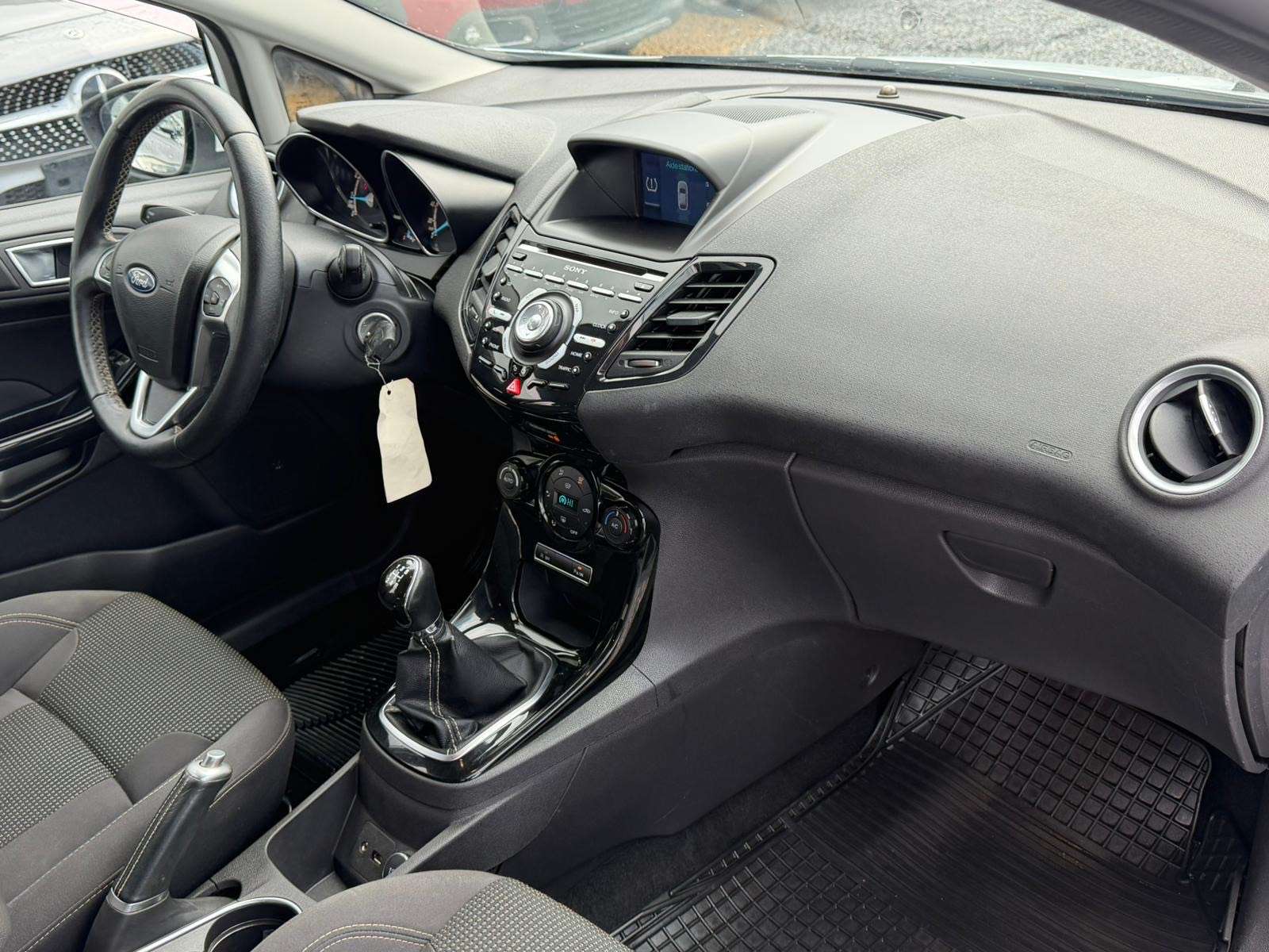Ford Fiesta 1.0 Essence - 5 Portes - Euro 6b - Airco