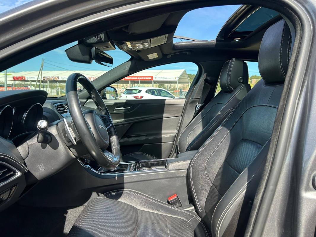 Jaguar Xe 2.0 D - 180 ch BVA R-Sport