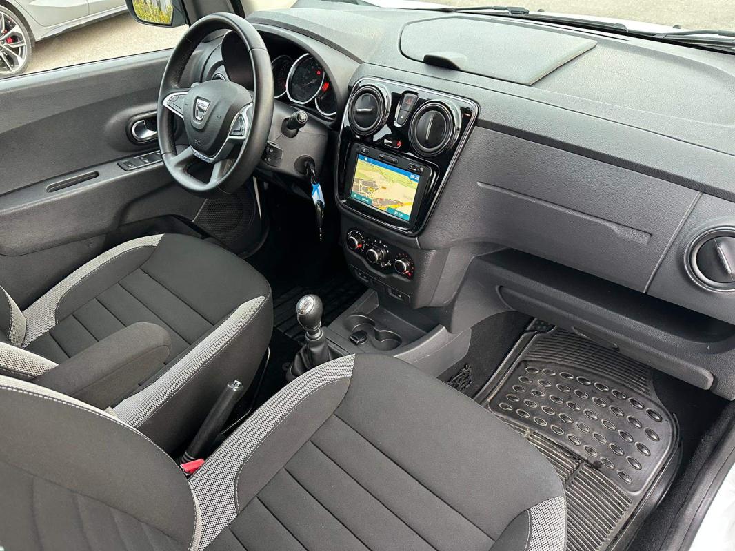 Dacia Lodgy Blue dCi 115 7 places Essentiel