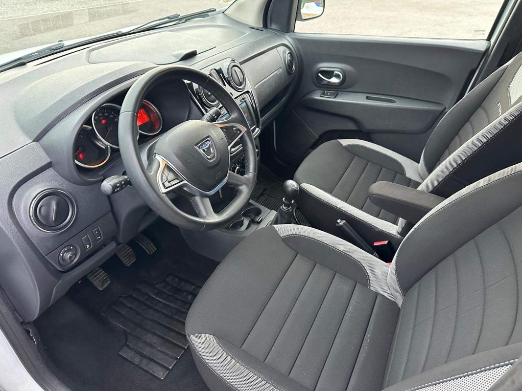 Dacia Lodgy Blue dCi 115 7 places Essentiel