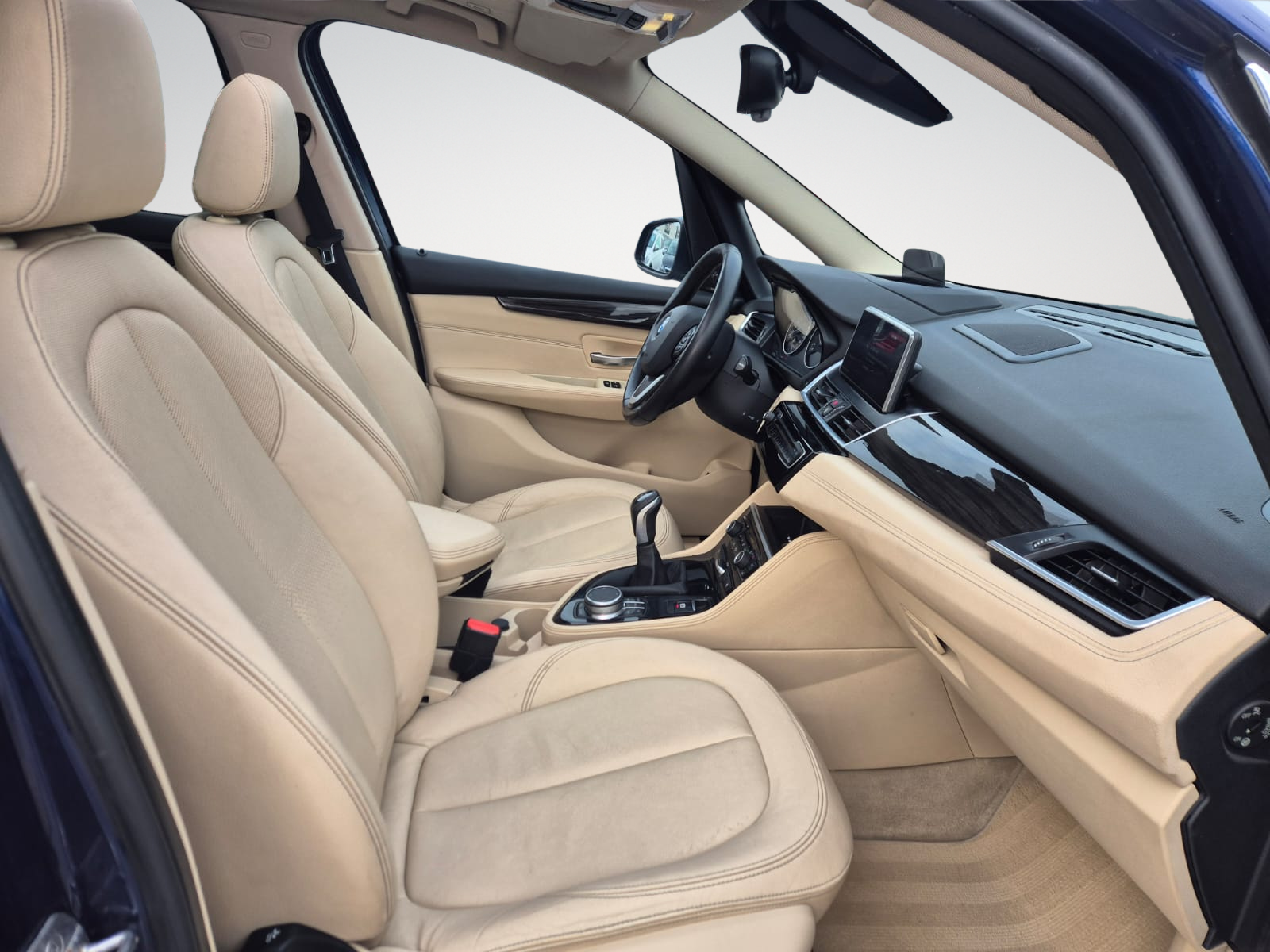 BMW 216 d. Gran Tourer / H&K / Camera / GPS / Garantie 12M