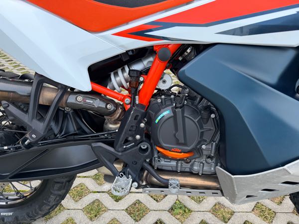 KTM SUPER ADVENTURE R