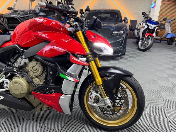 DUCATI STREETFIGHTER V4 S ROUGE