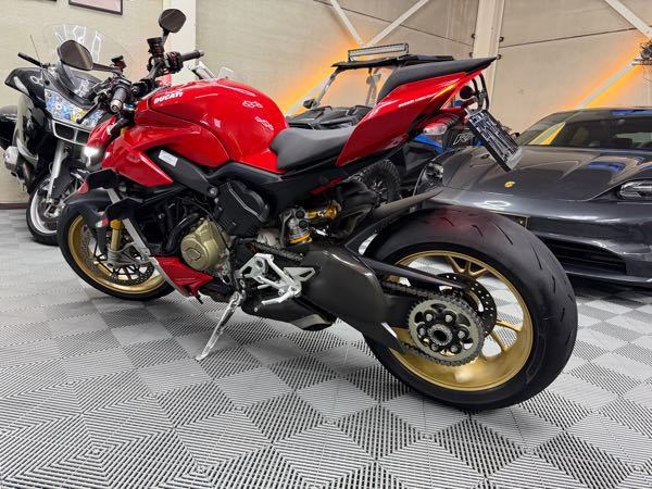 DUCATI STREETFIGHTER V4 S ROUGE