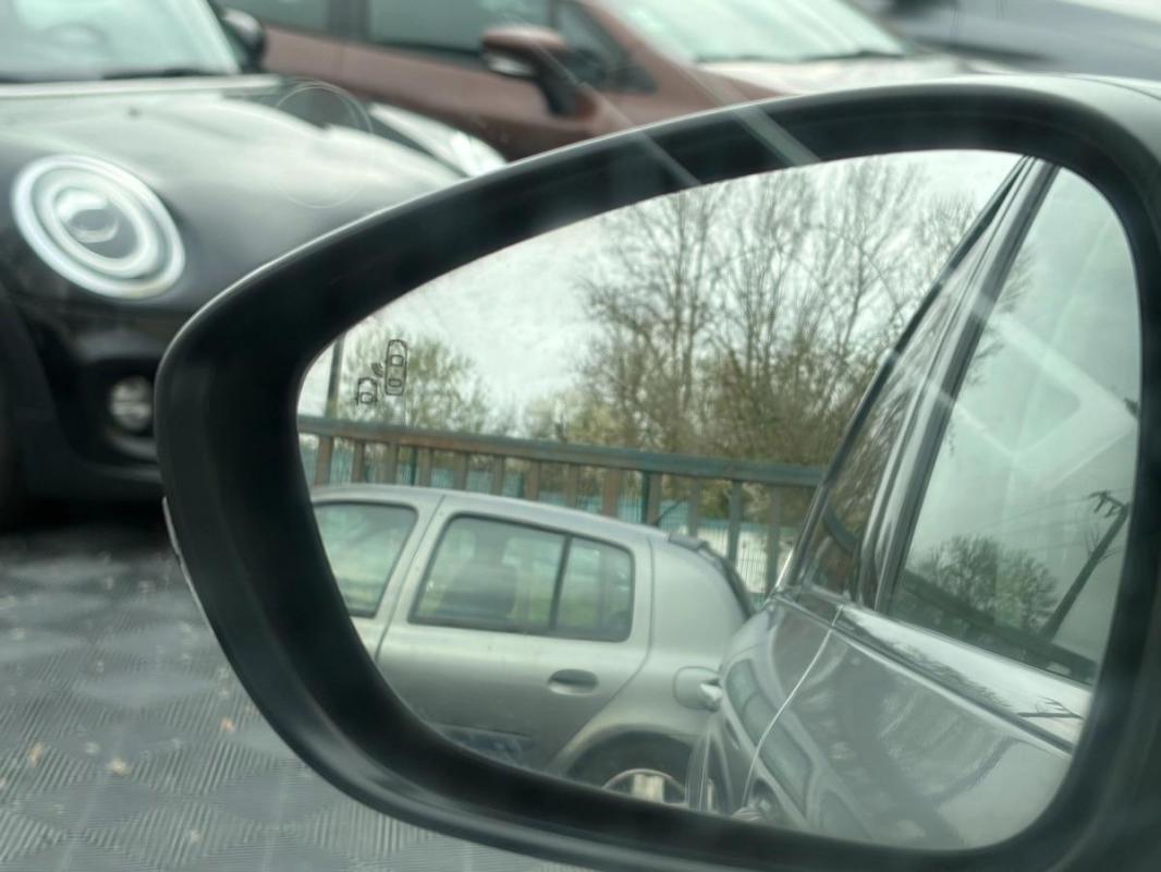 Citroen C4 1.5 BlueHDi 16V S&S 130 cv ENTRETIEN CITROEN- CARPLAY-CAMERA DE RECUL