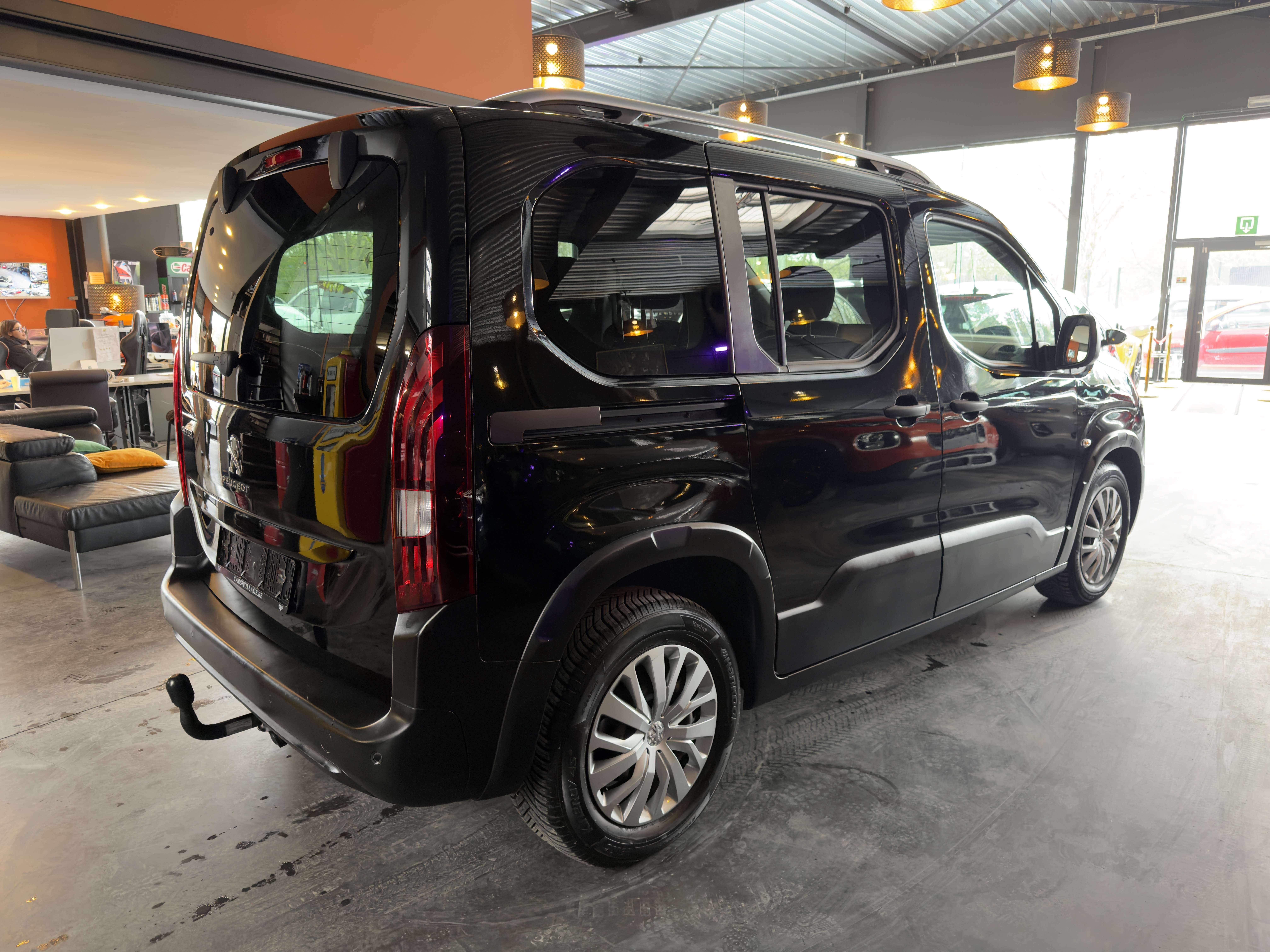 Peugeot Rifter Rifter 7 places/1.2 Long Allure AGC S/12 mois gara