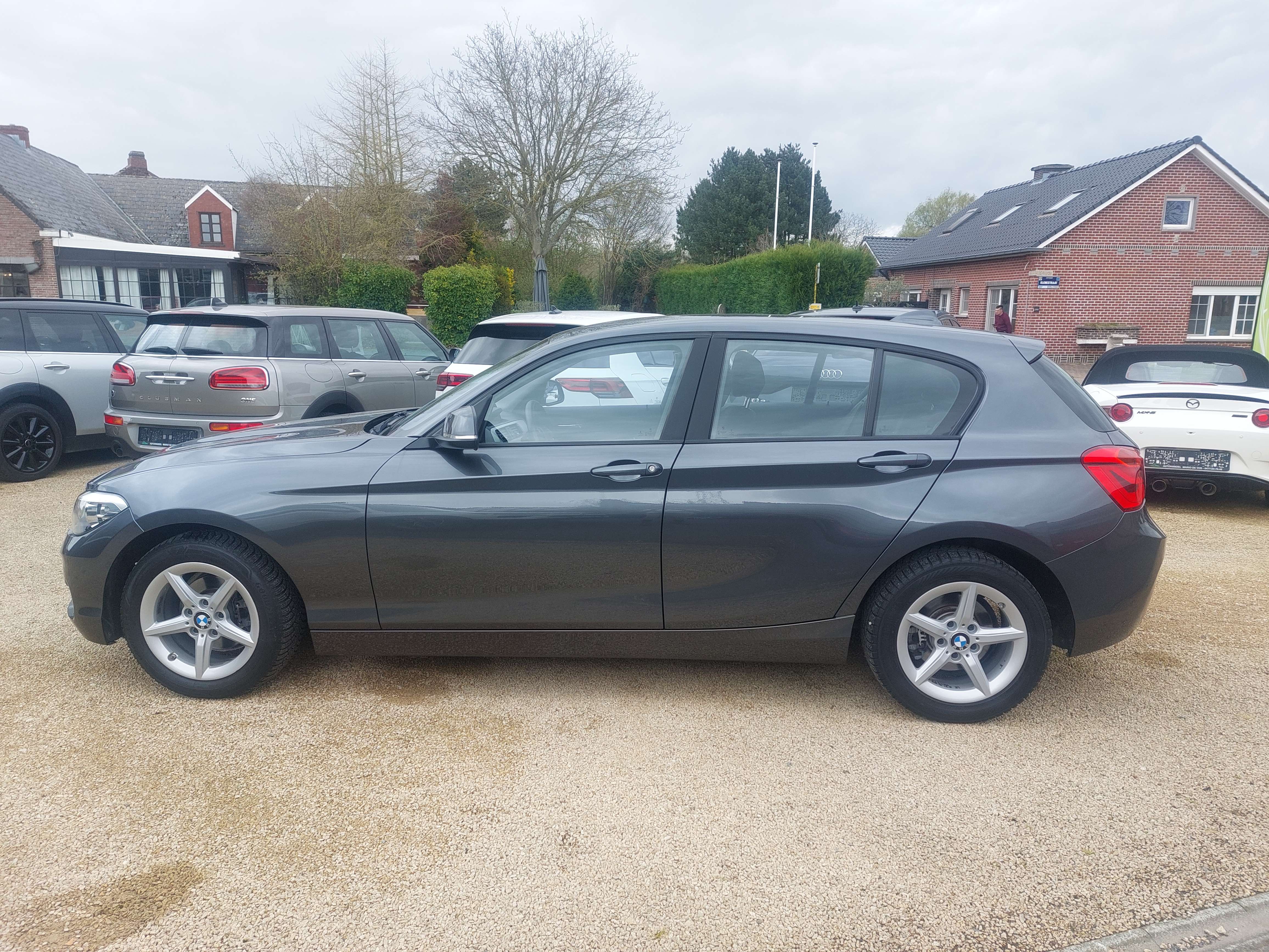 BMW 116 116i JOY Edition