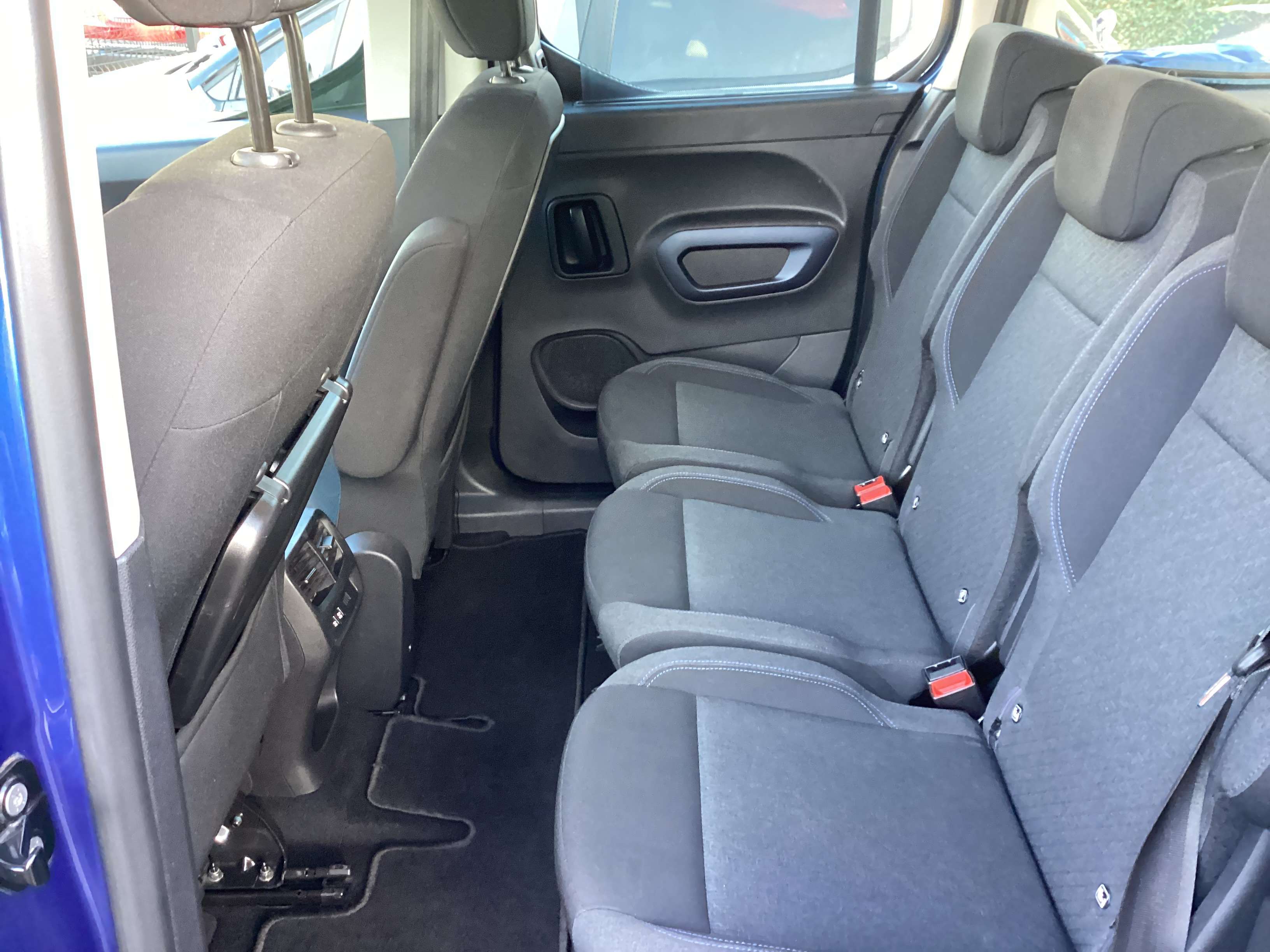 Peugeot Rifter Rifter 1.2  Allure  bien équipée 👌👌