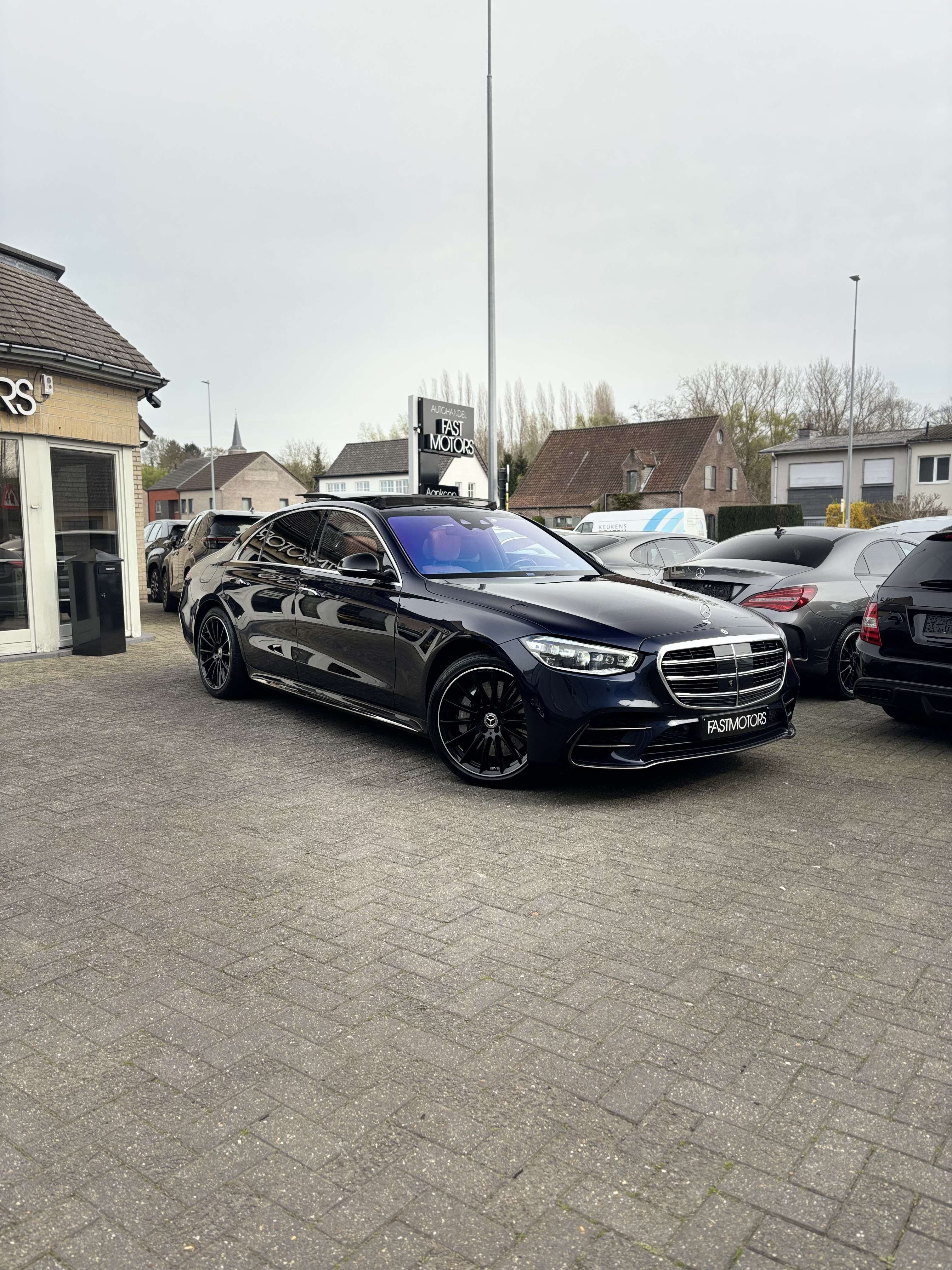 Mercedes-Benz S 580 e 4-Matic PHEV AMG BURMESTER PANO HUD