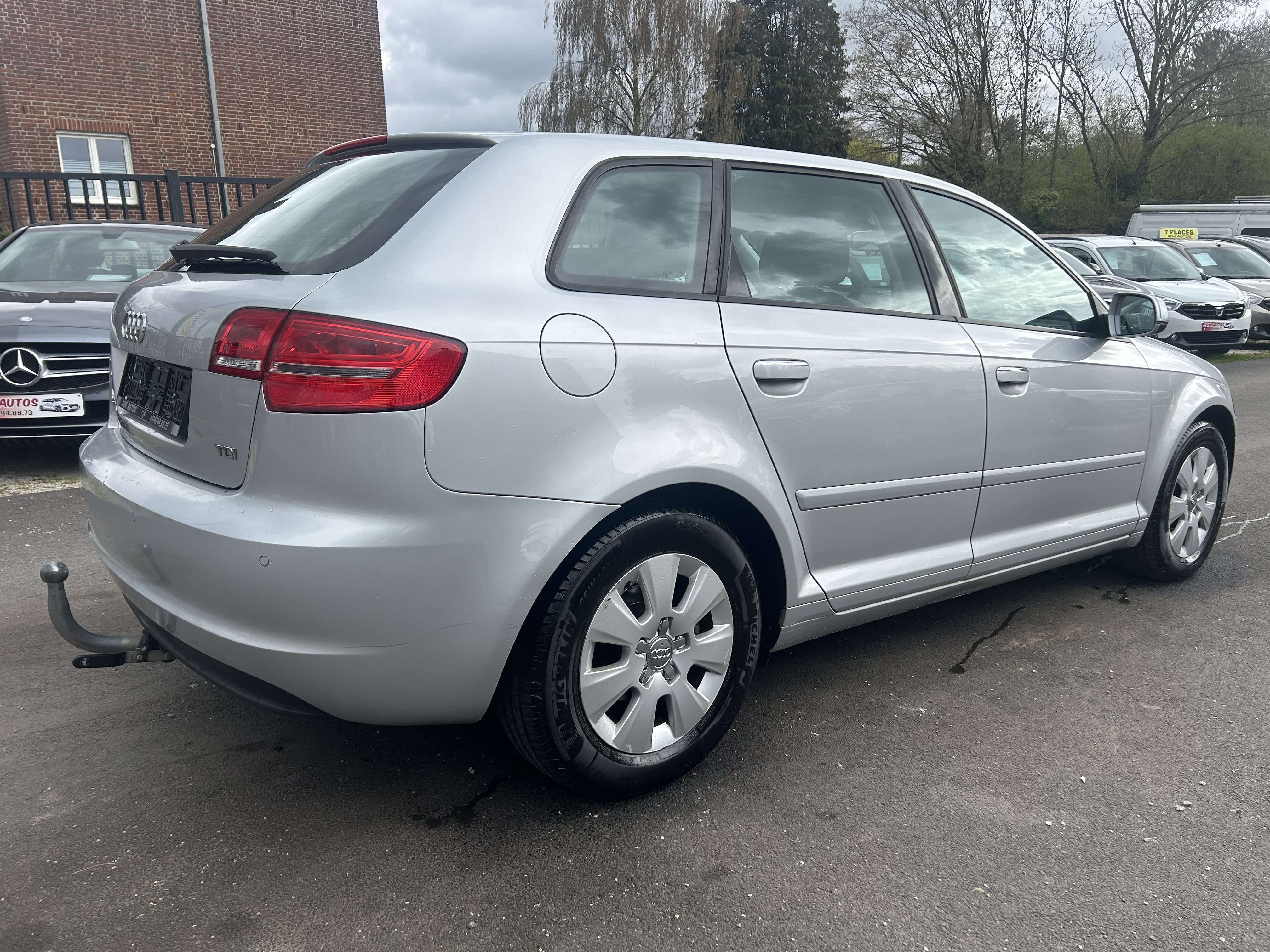 Audi A3 Sportback 1.6TDi Ambiente *** CLIM/CAPTEURS ***