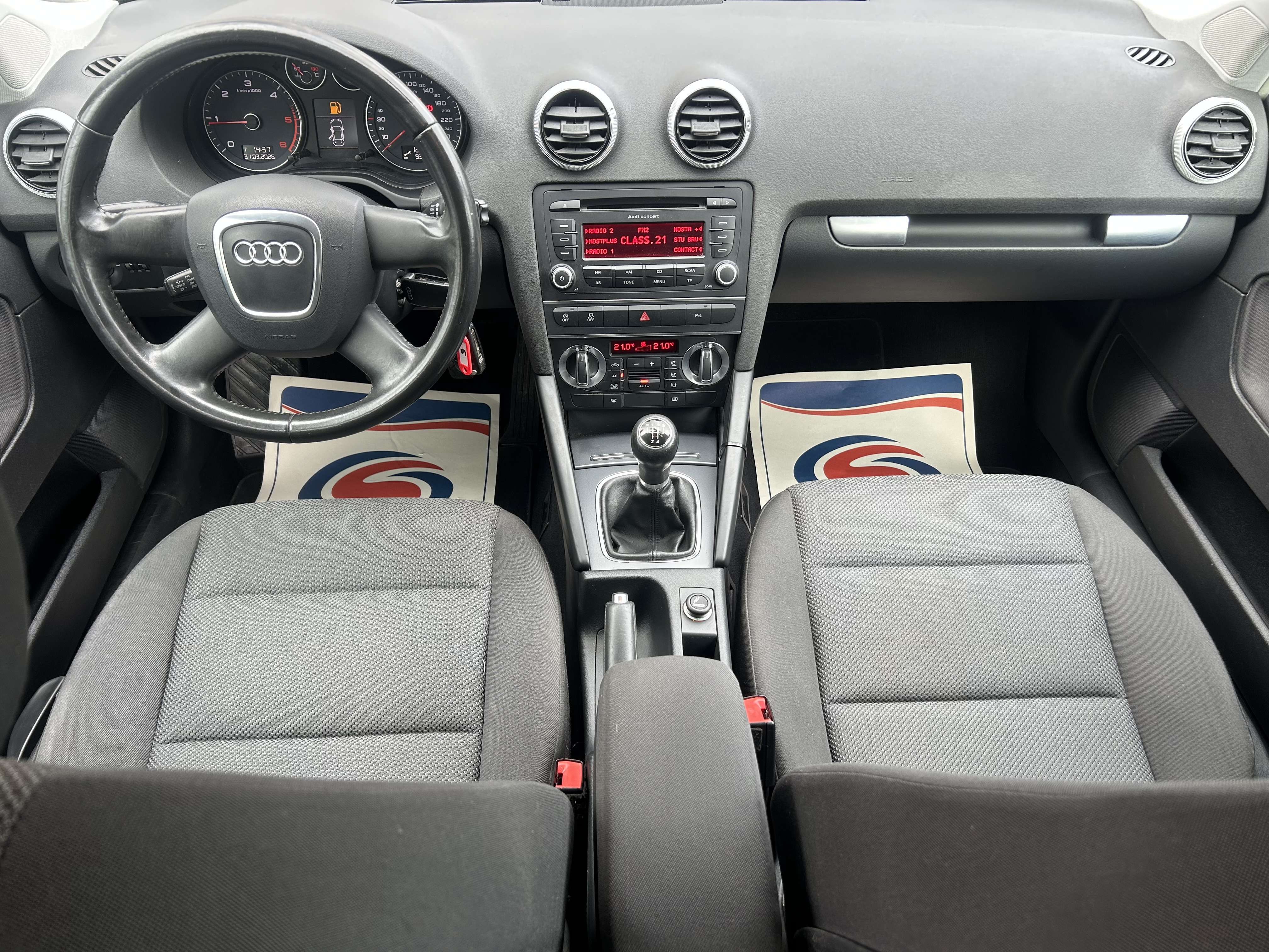 Audi A3 Sportback 1.6TDi Ambiente *** CLIM/CAPTEURS ***