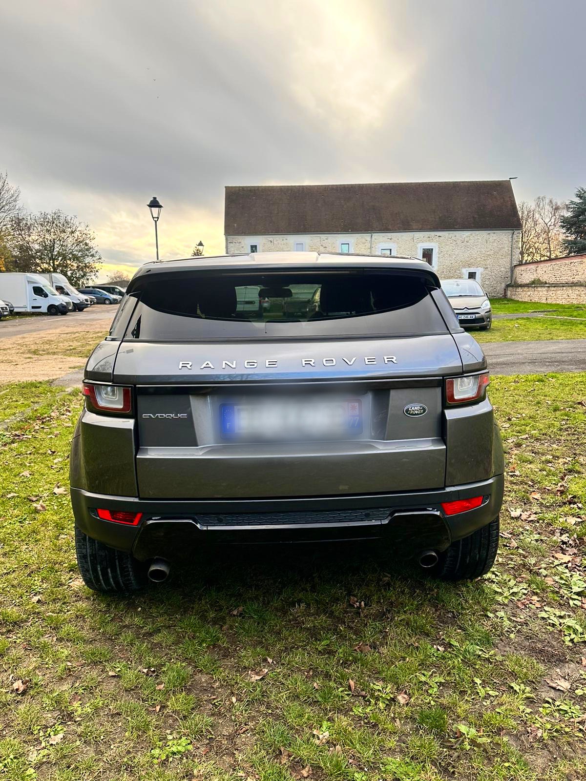 Land Rover Range Rover Evoque II 2.0 D150 AWD R-DYNAMIC BUSINESS BVA9