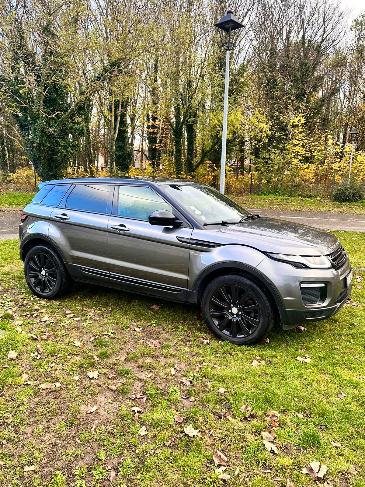 Land Rover Range Rover Evoque II 2.0 D150 AWD R-DYNAMIC BUSINESS BVA9