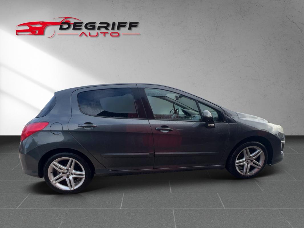 Peugeot 308 1.6 e-HDi 112ch FAP Allure