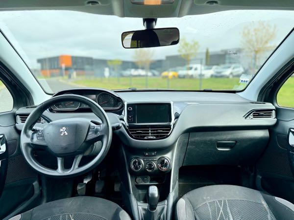 Peugeot 208 1.0 VTI 68 BUSINESS 5P