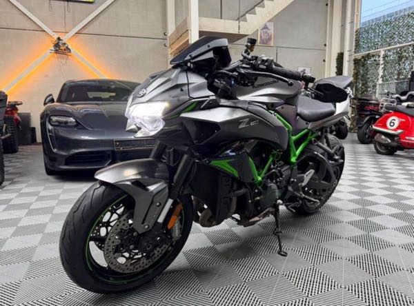 KAWASAKI Z H2
