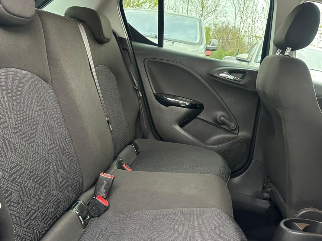 Opel Corsa 1.4 90 ch Excite