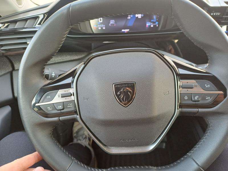 Peugeot 408 ALLURE
