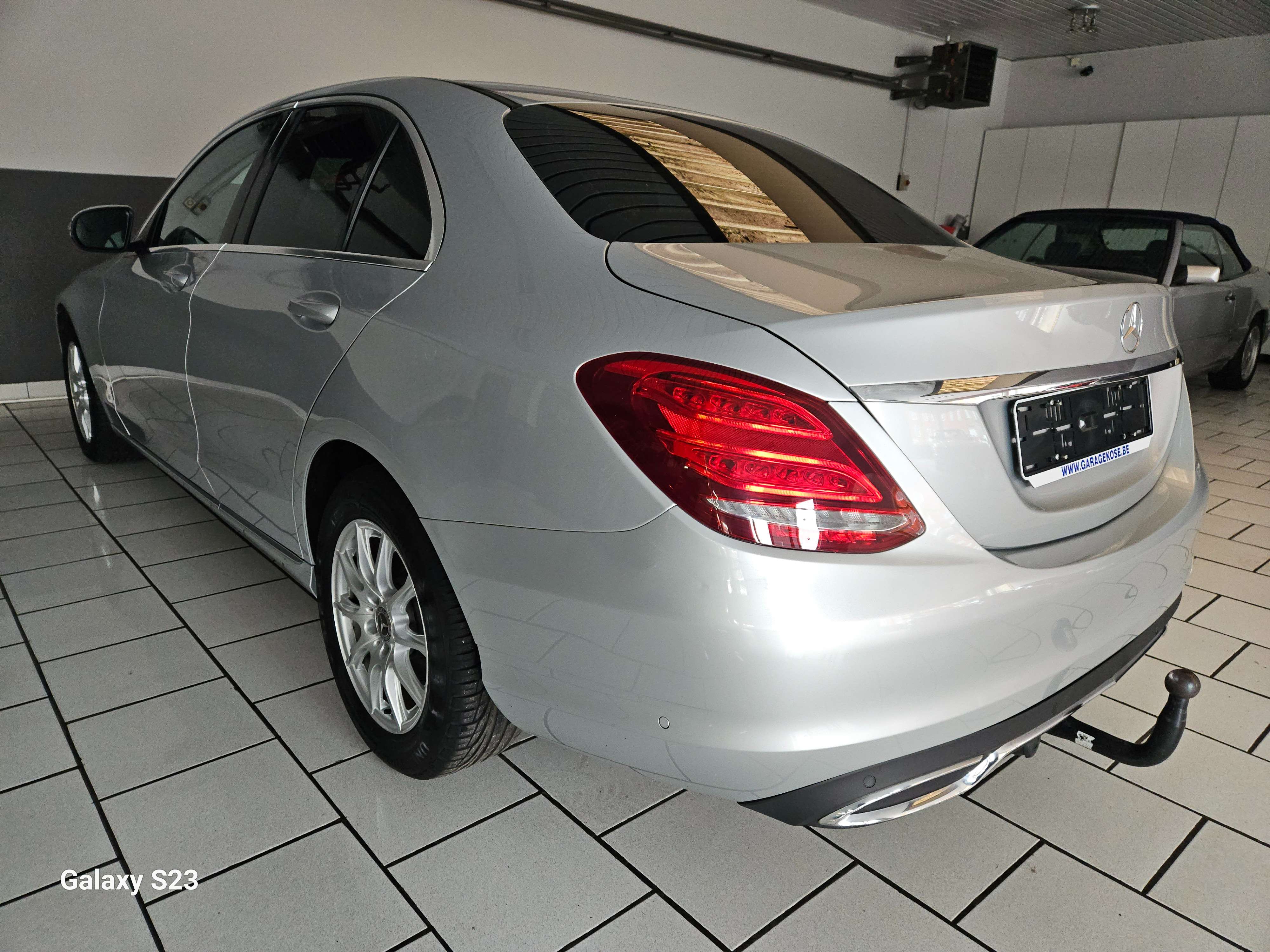 Mercedes-Benz C 180 116 cv | AUTOMATIQUE | CUIR | PHARES LED | CARNET