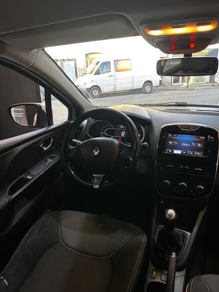 Renault Clio IV (2) 1.5 DCI 90 ENERGY BUSINESS ECO2 82G