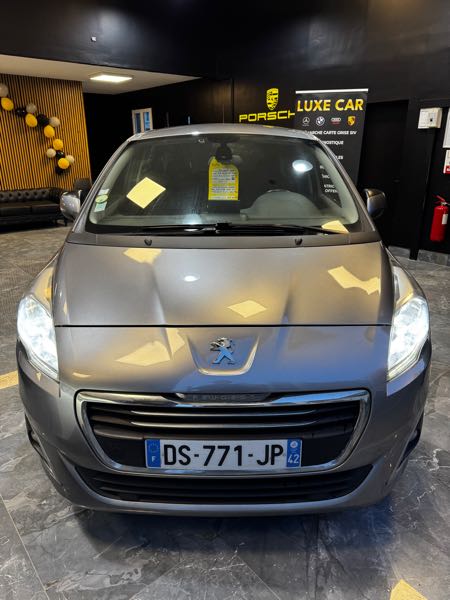 Peugeot 5008 II 1.6 BLUEHDI 120 S&amp;S ALLURE BUSINESS EAT6